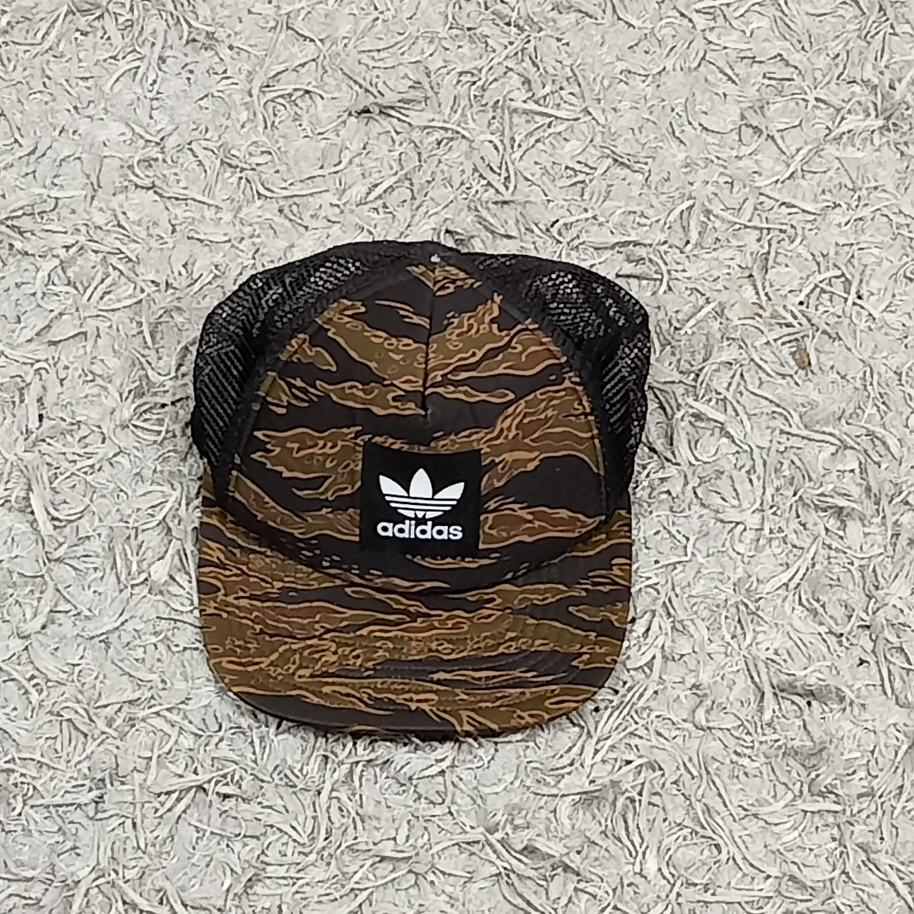 VINTAGE CAPS - BUNDLE 05