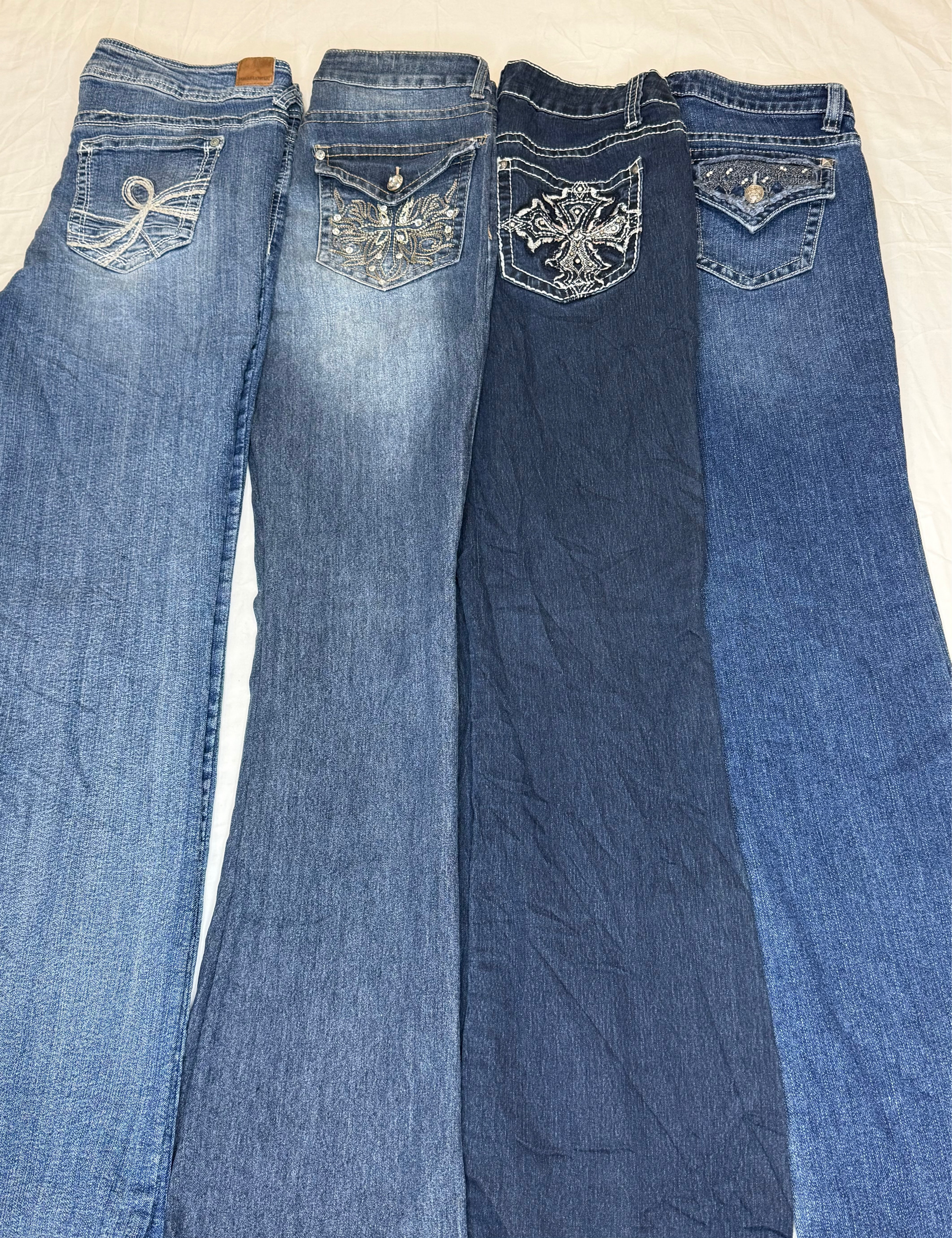 Y2K Embellished Flare Jeans | V-T160