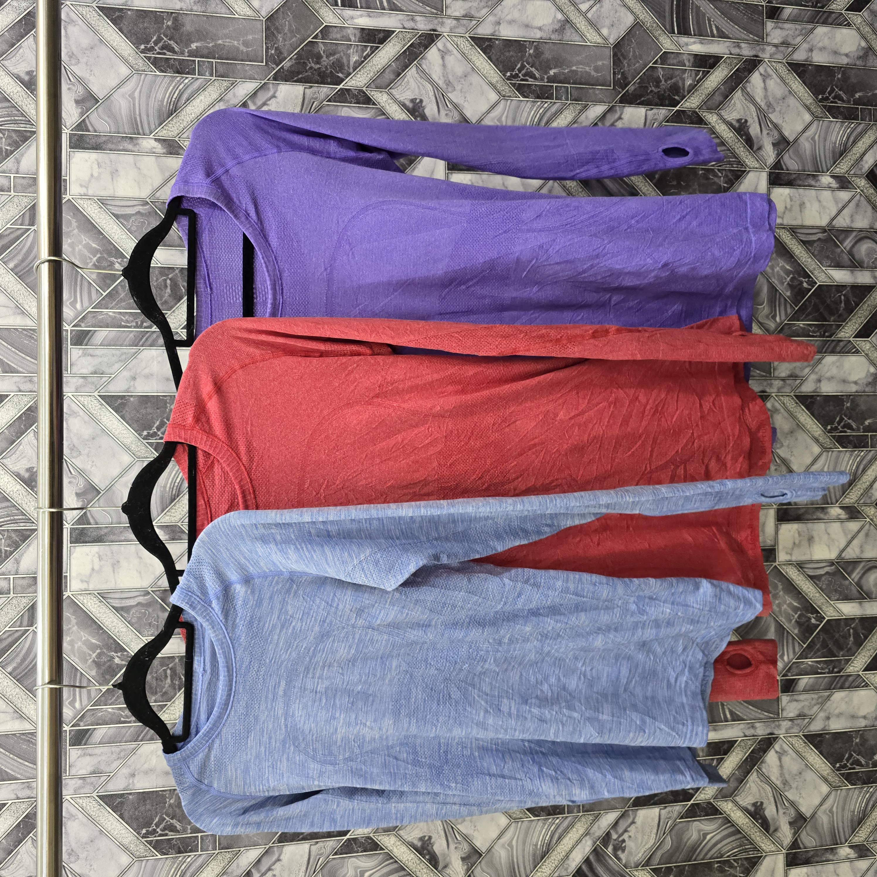 AV-0280 Lululemon T-Shirts L/S