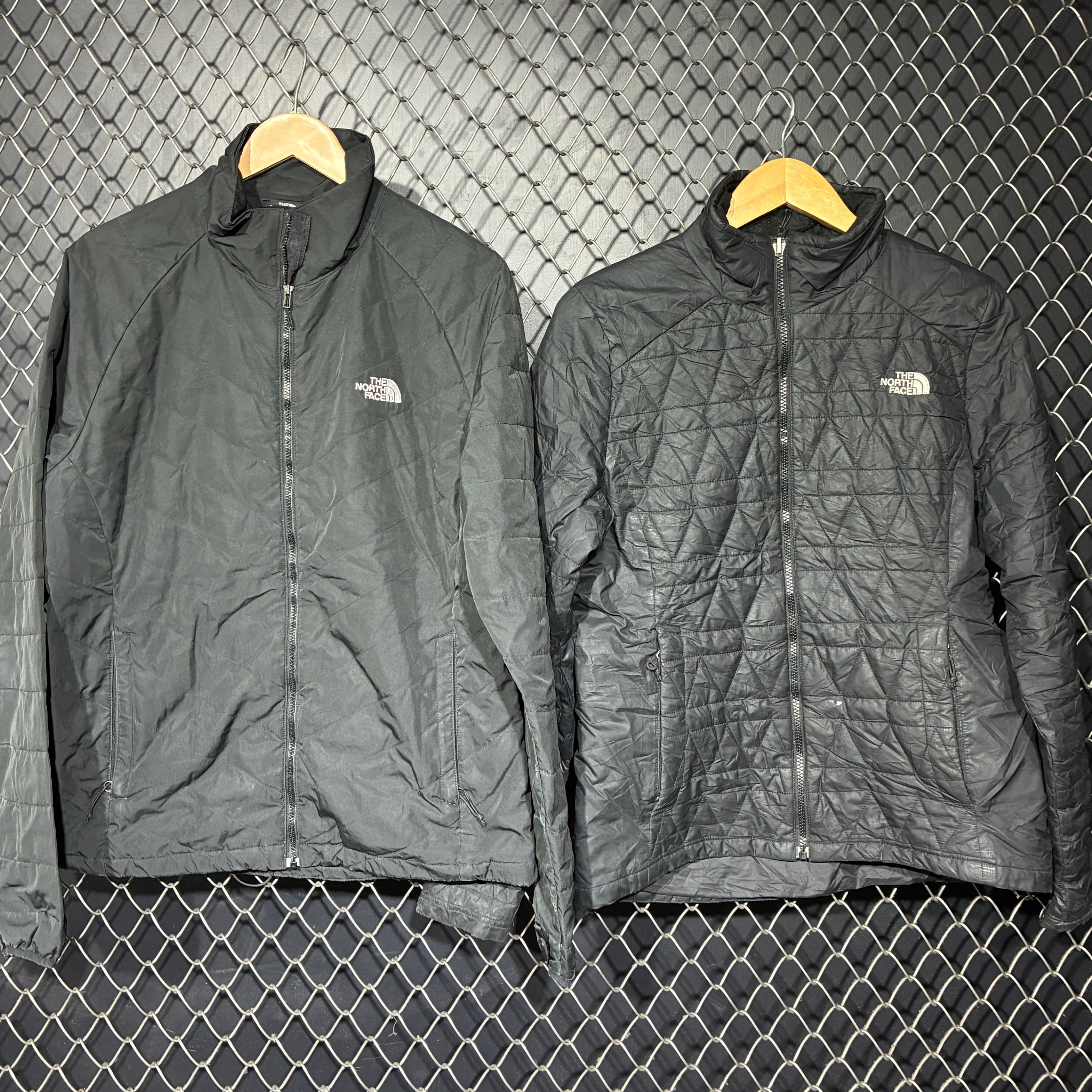 The North Face puffer leve (FNC:1030)