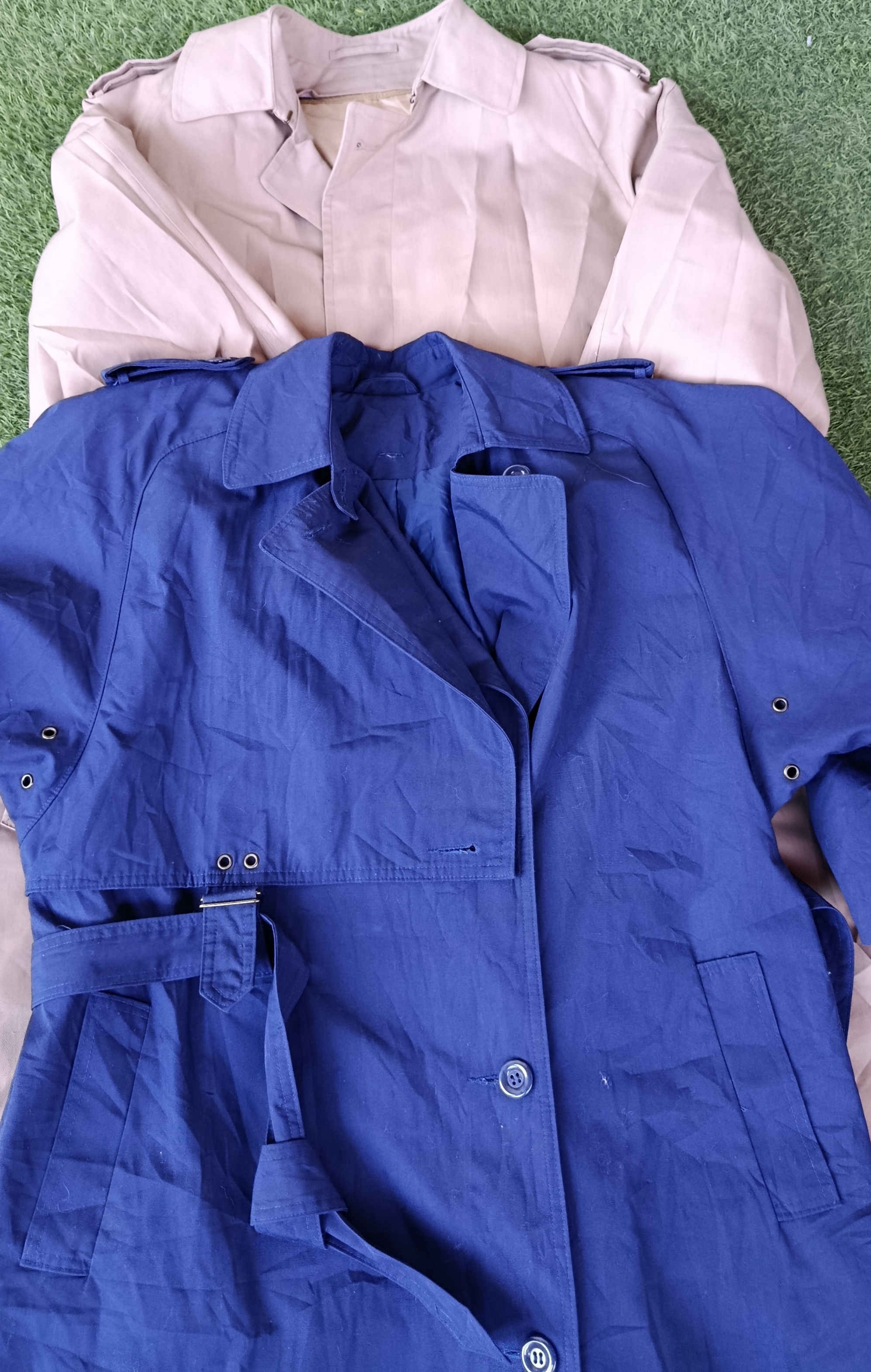 Trenchcoats (5) Stk. "3027