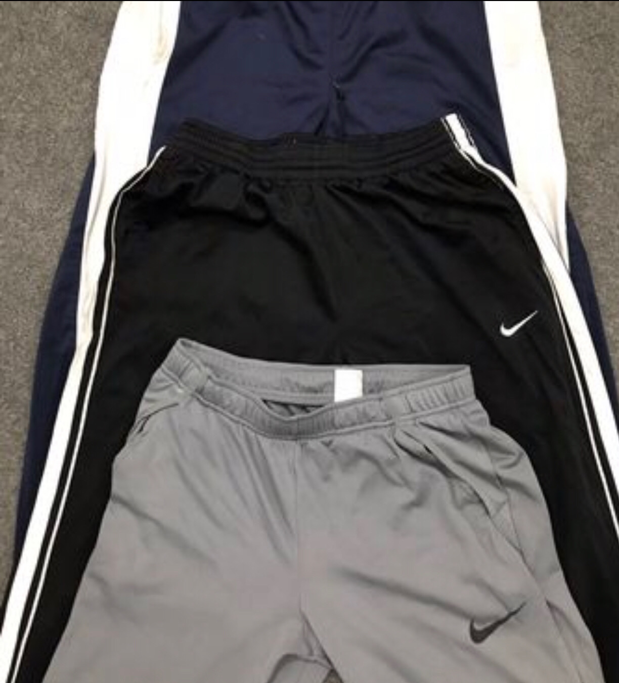 ヴィンテージナイキトラックパンツ