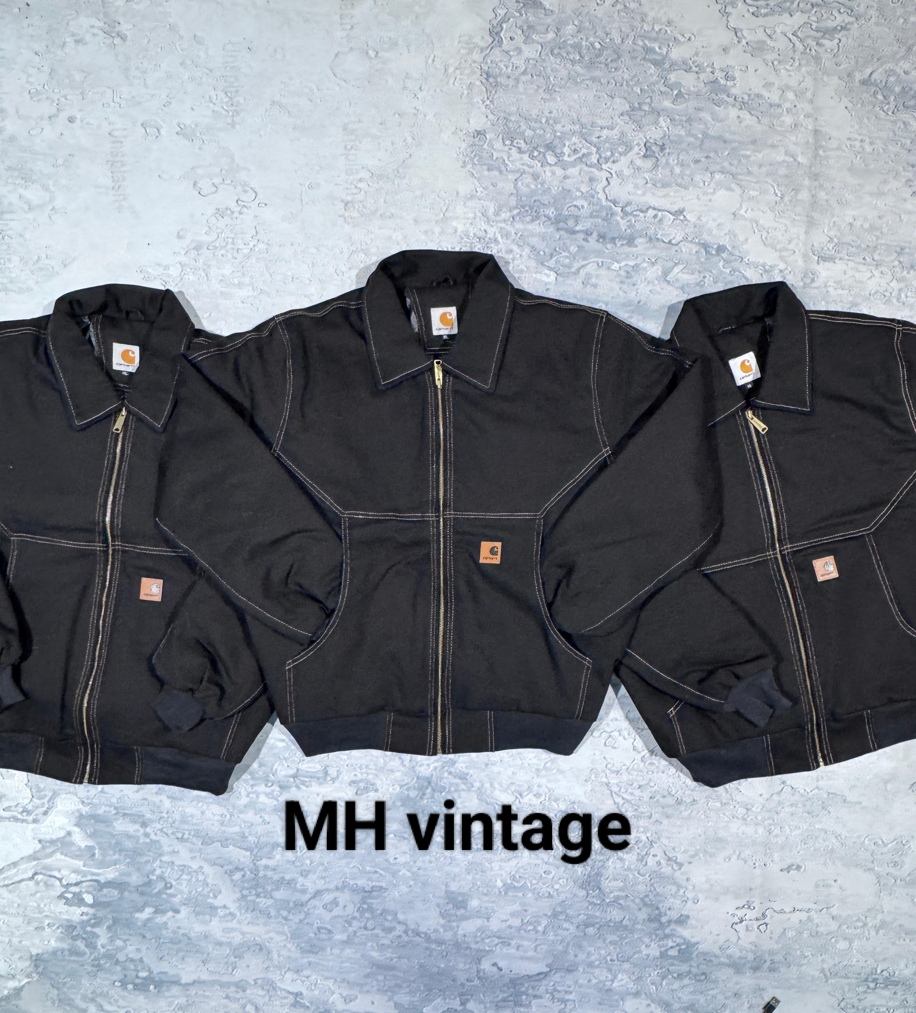 カーハート リワークスタイル ブラックジャケット