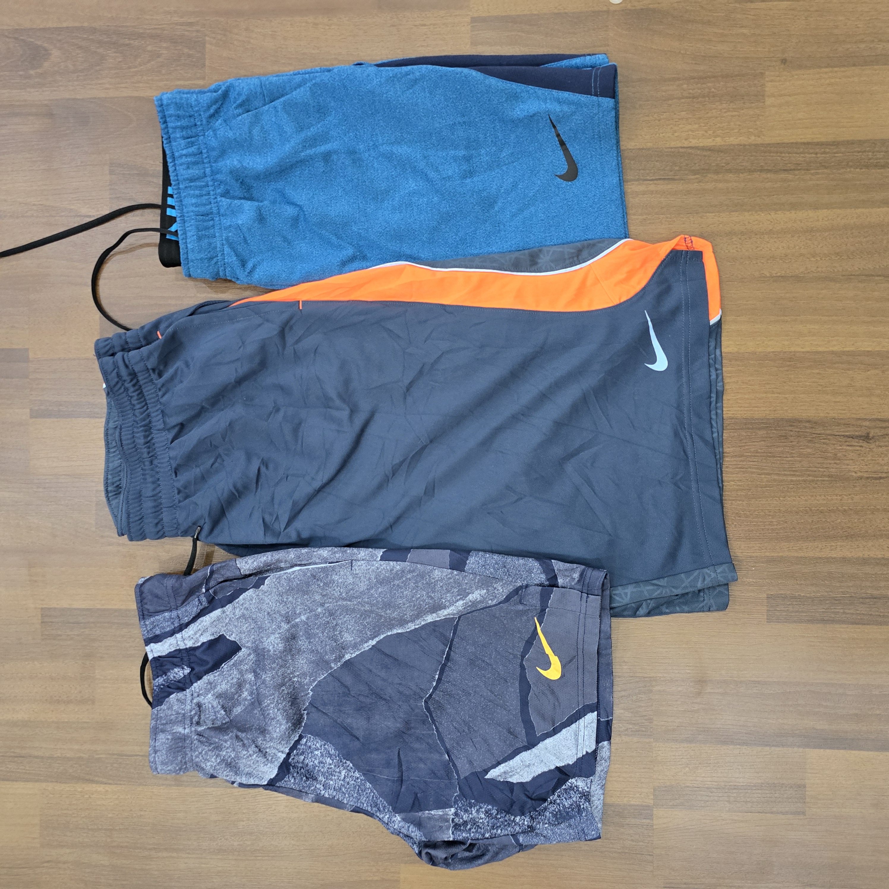 AV-0292 Nike Shorts
