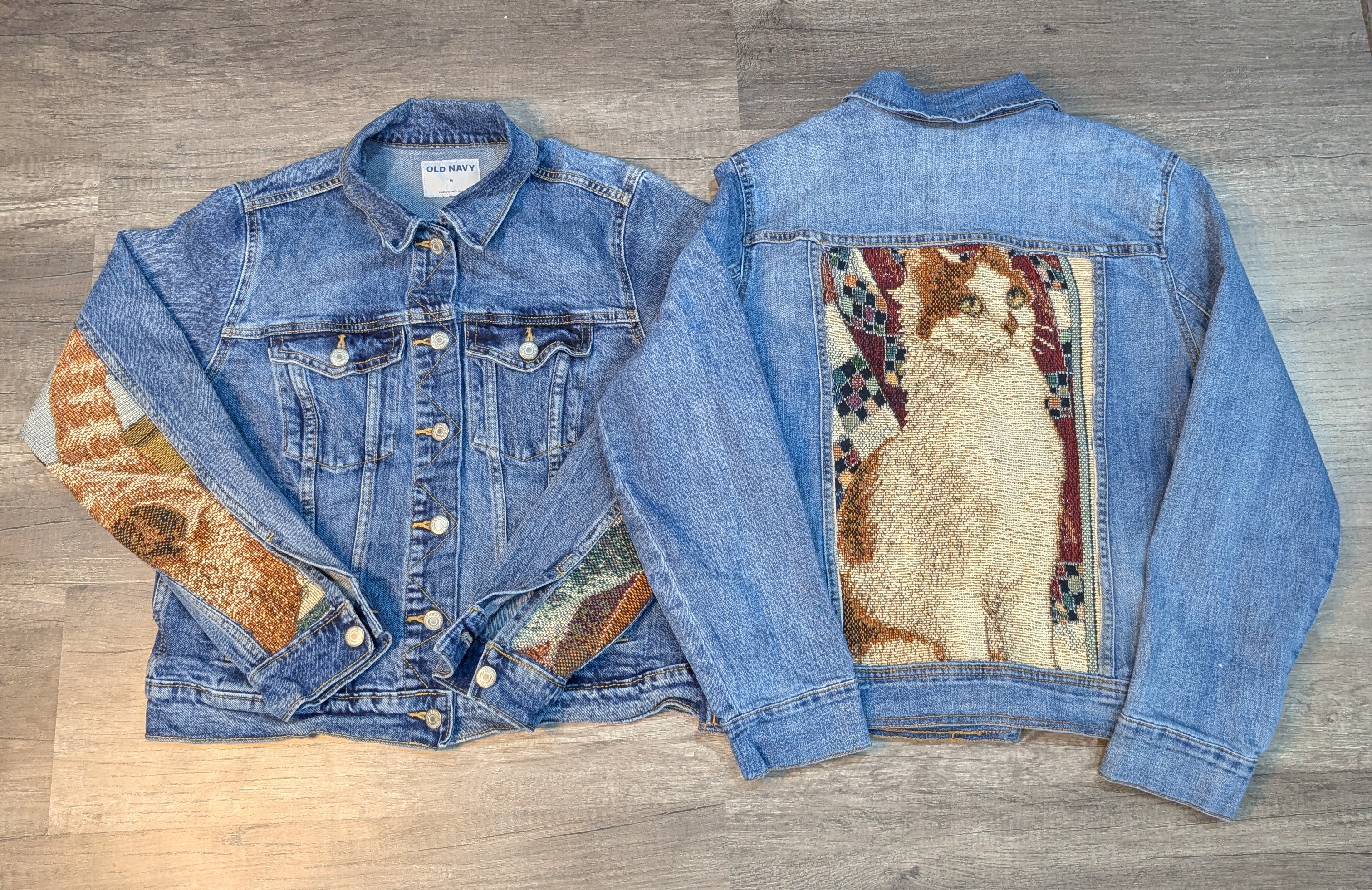 874 - Vestes en denim imprimé upcyclées