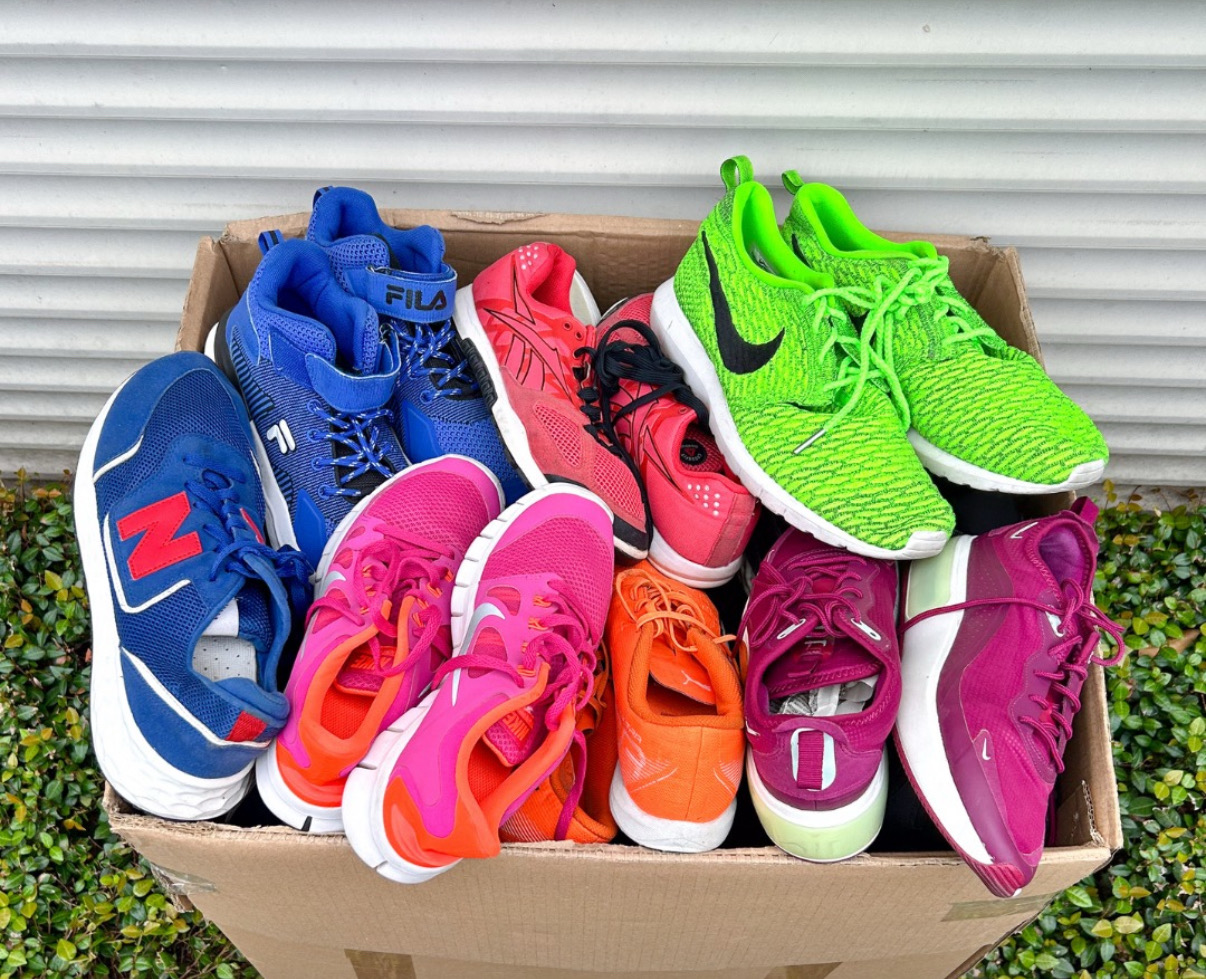 Branded sports shoes