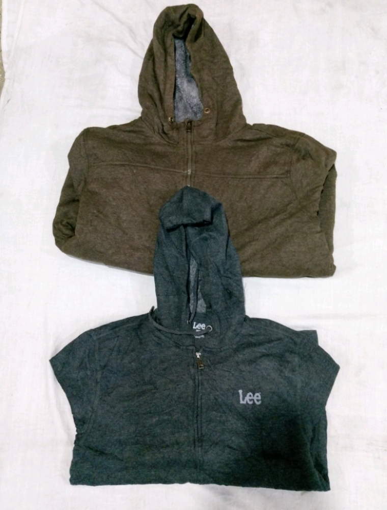 リー フーディー＆スウェットシャツ