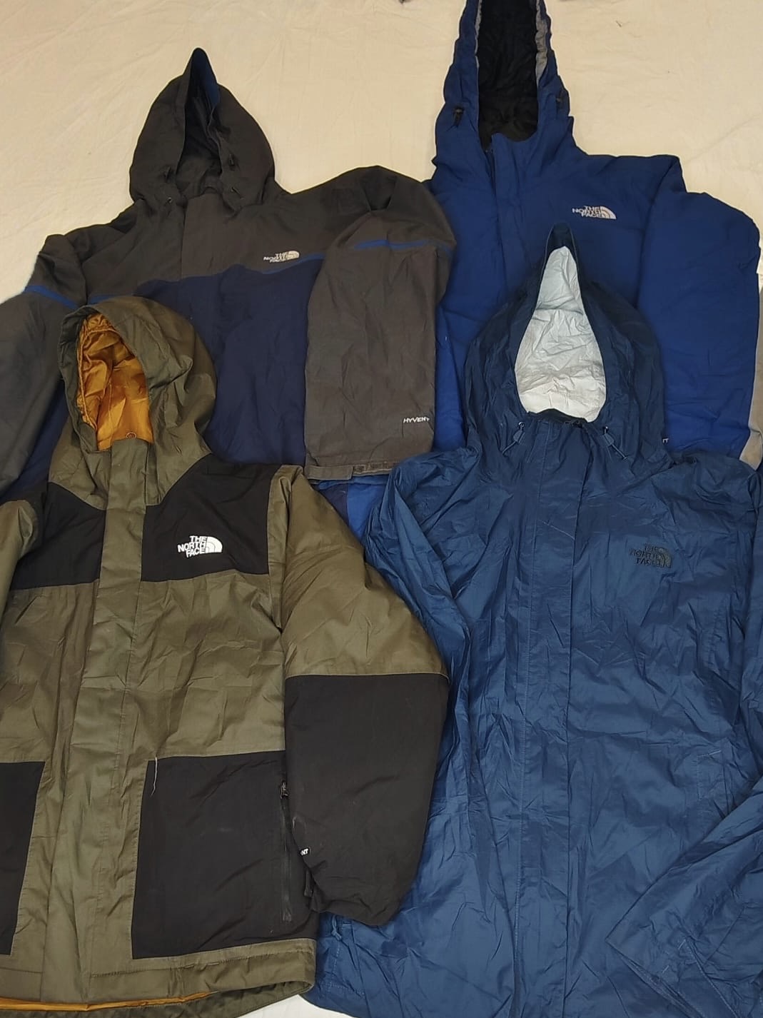 ザ・ノース・フェイス ウィンドブレーカー | V-T163