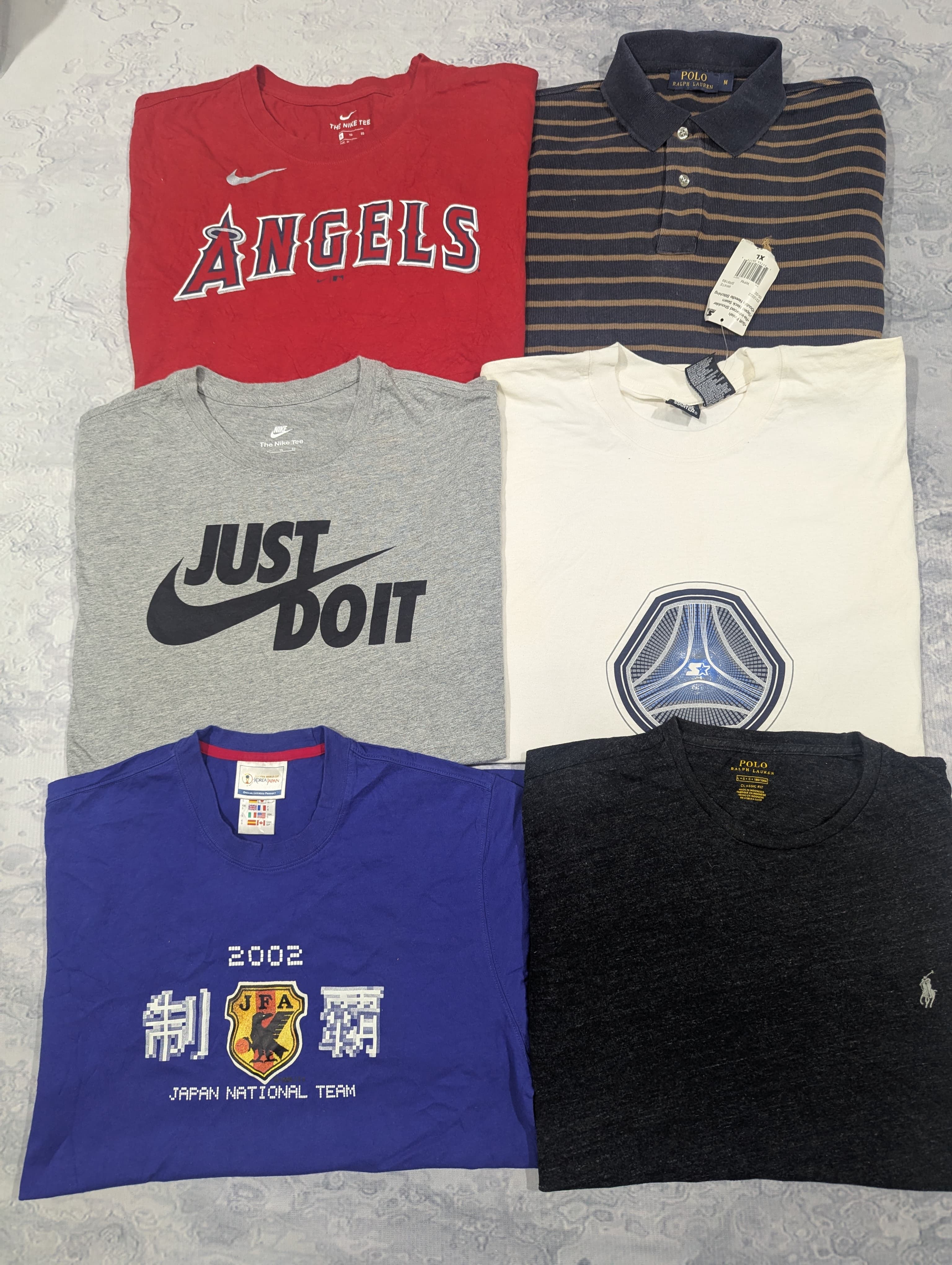 Mix Branded T shirts.