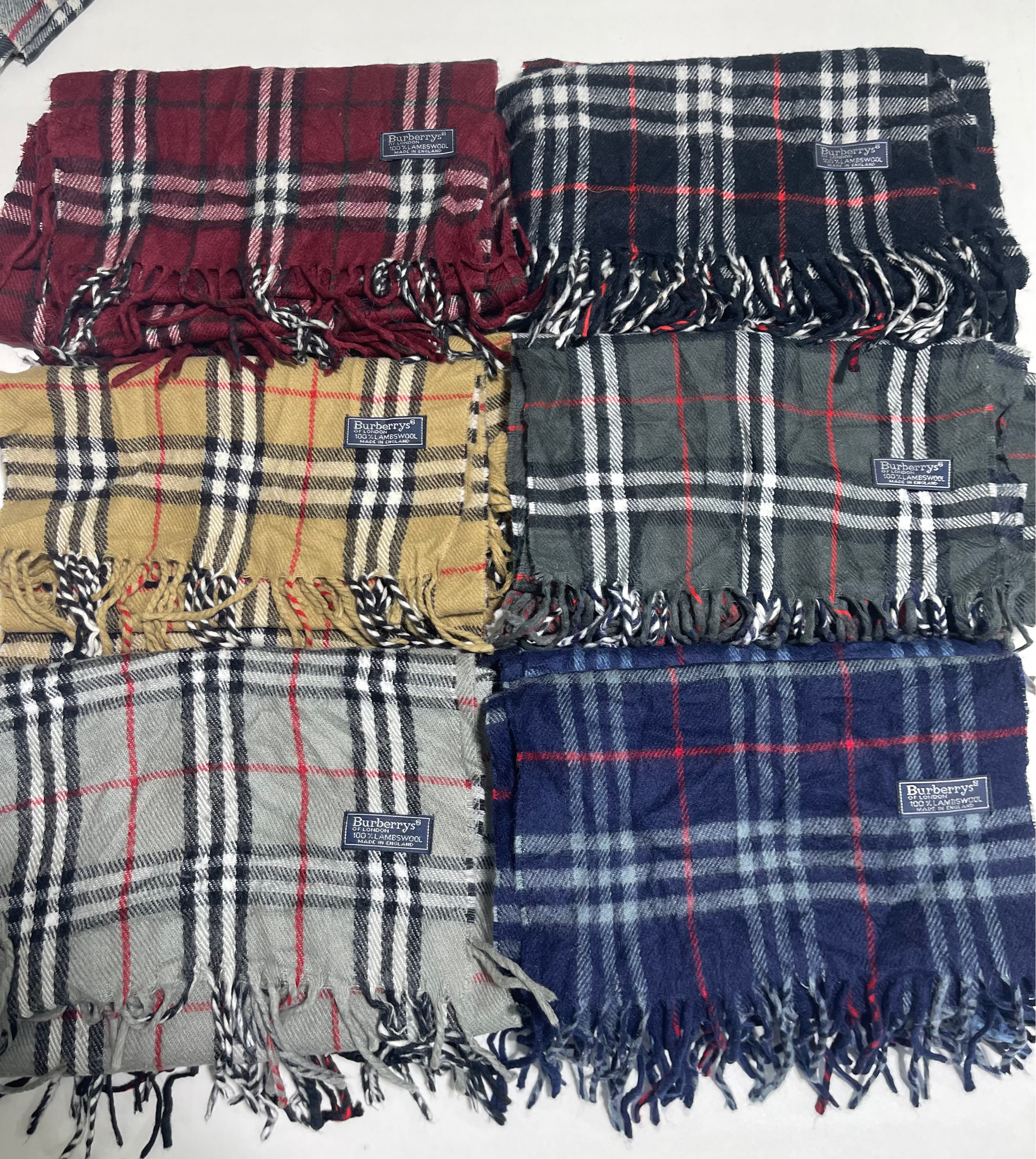 Burberry Scarves/muffler