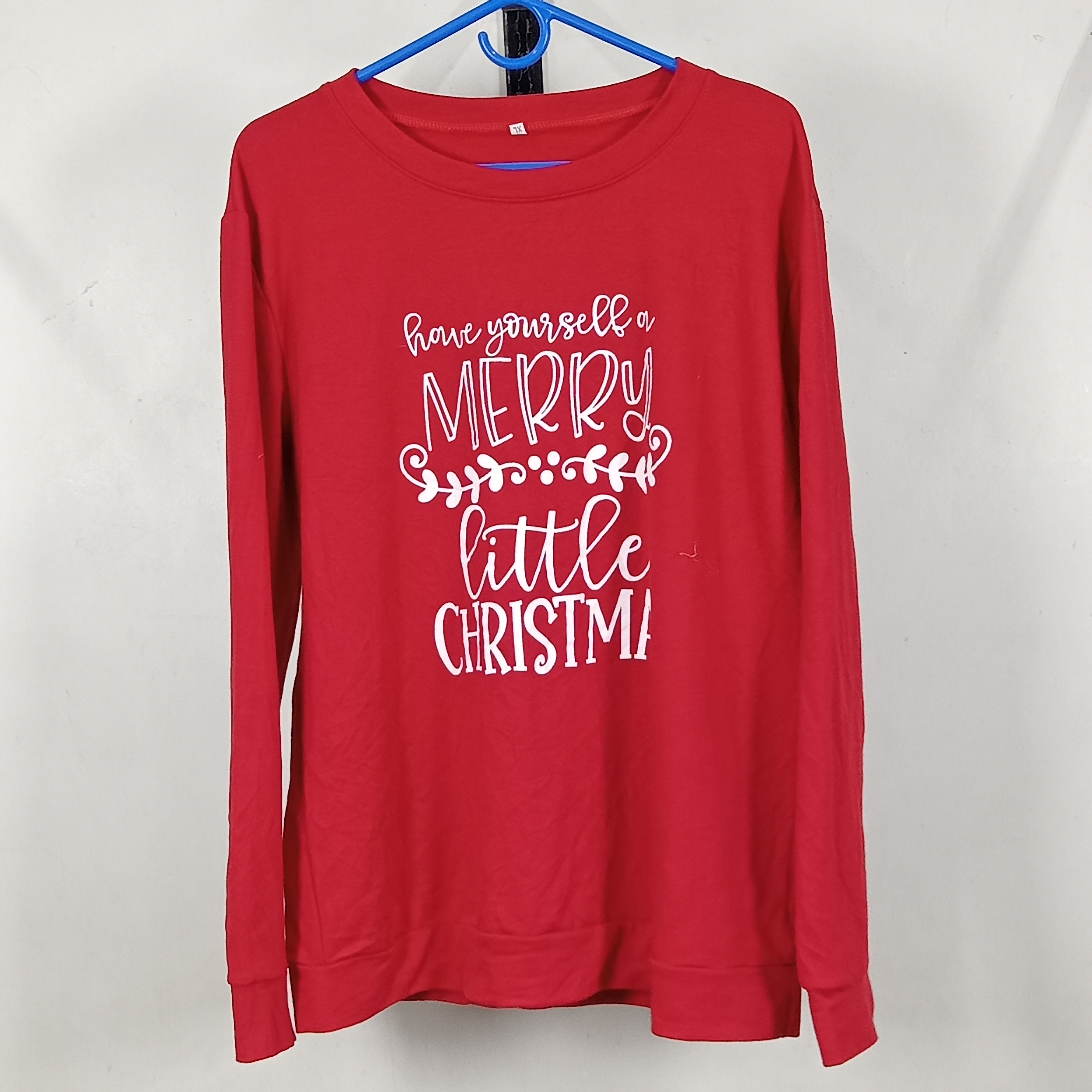 CHRISTMAS SWEATSHIRTS BUNDLE 04