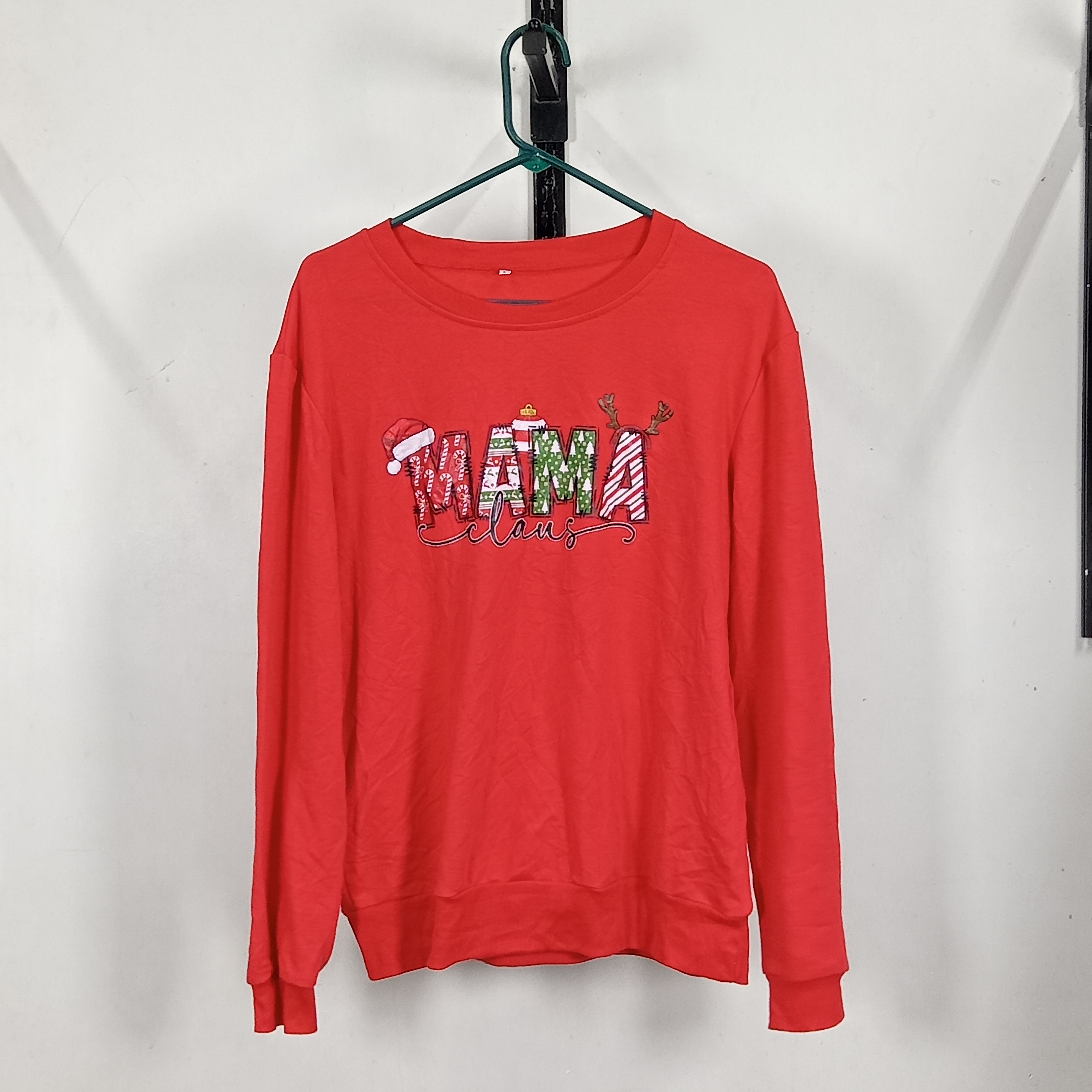 CHRISTMAS SWEATSHIRTS BUNDLE 10