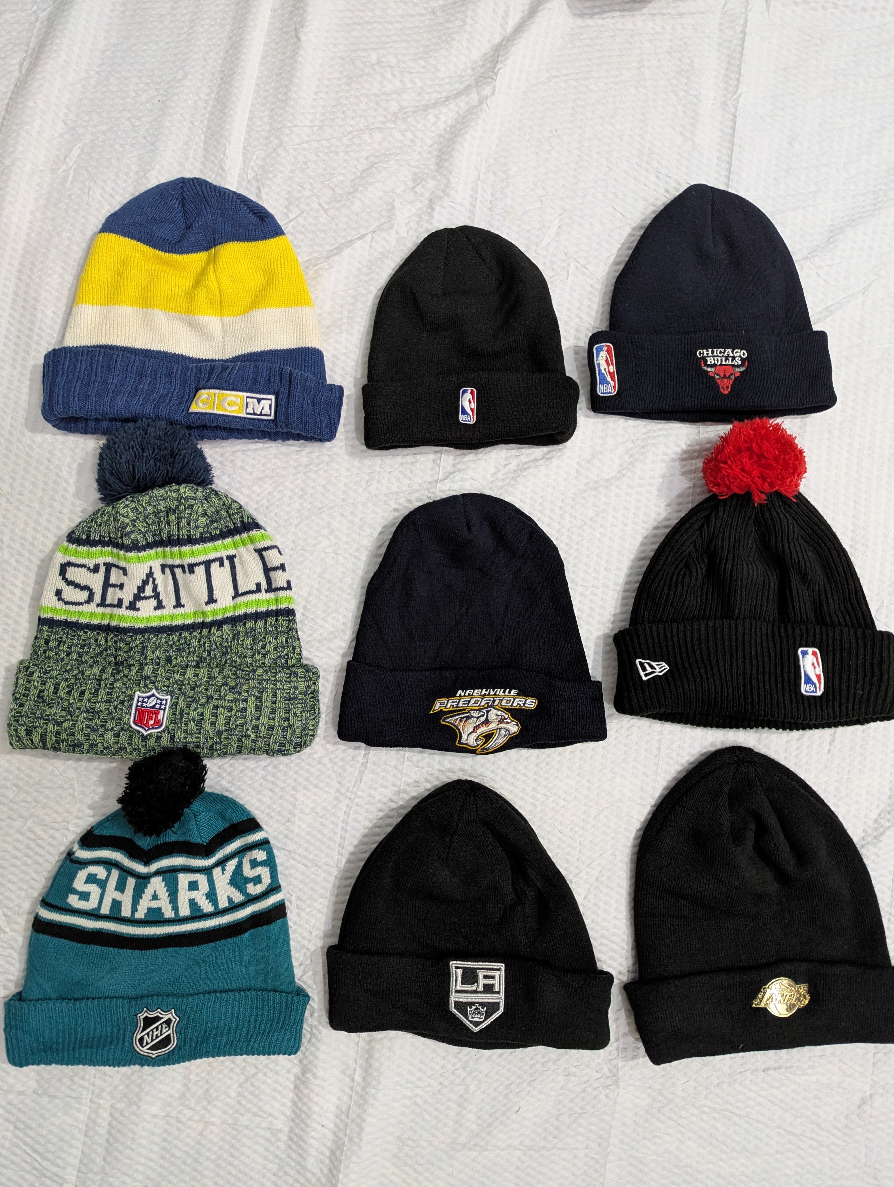 NHL NBA NFL ビーニー