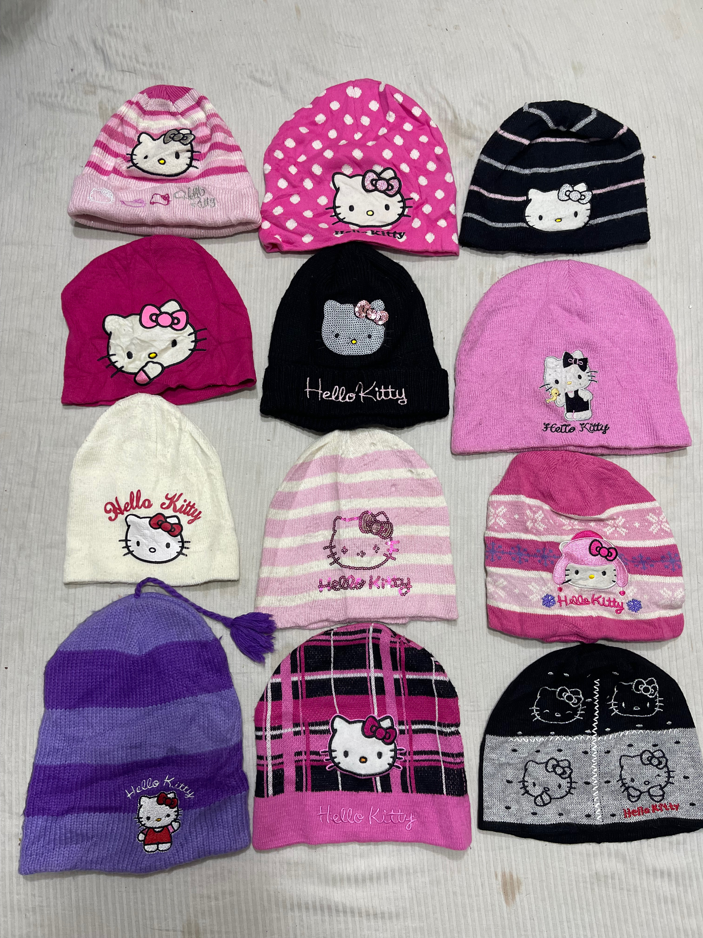 Women’s Hello Kitty Beanies