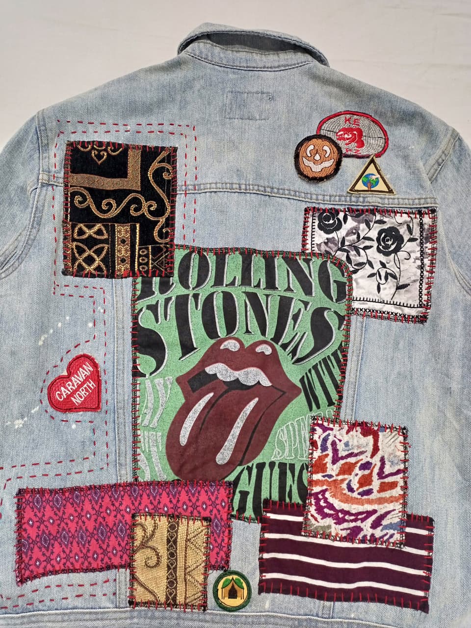 CR802 The Rolling Stones Caravan North Veste en denim patchwork