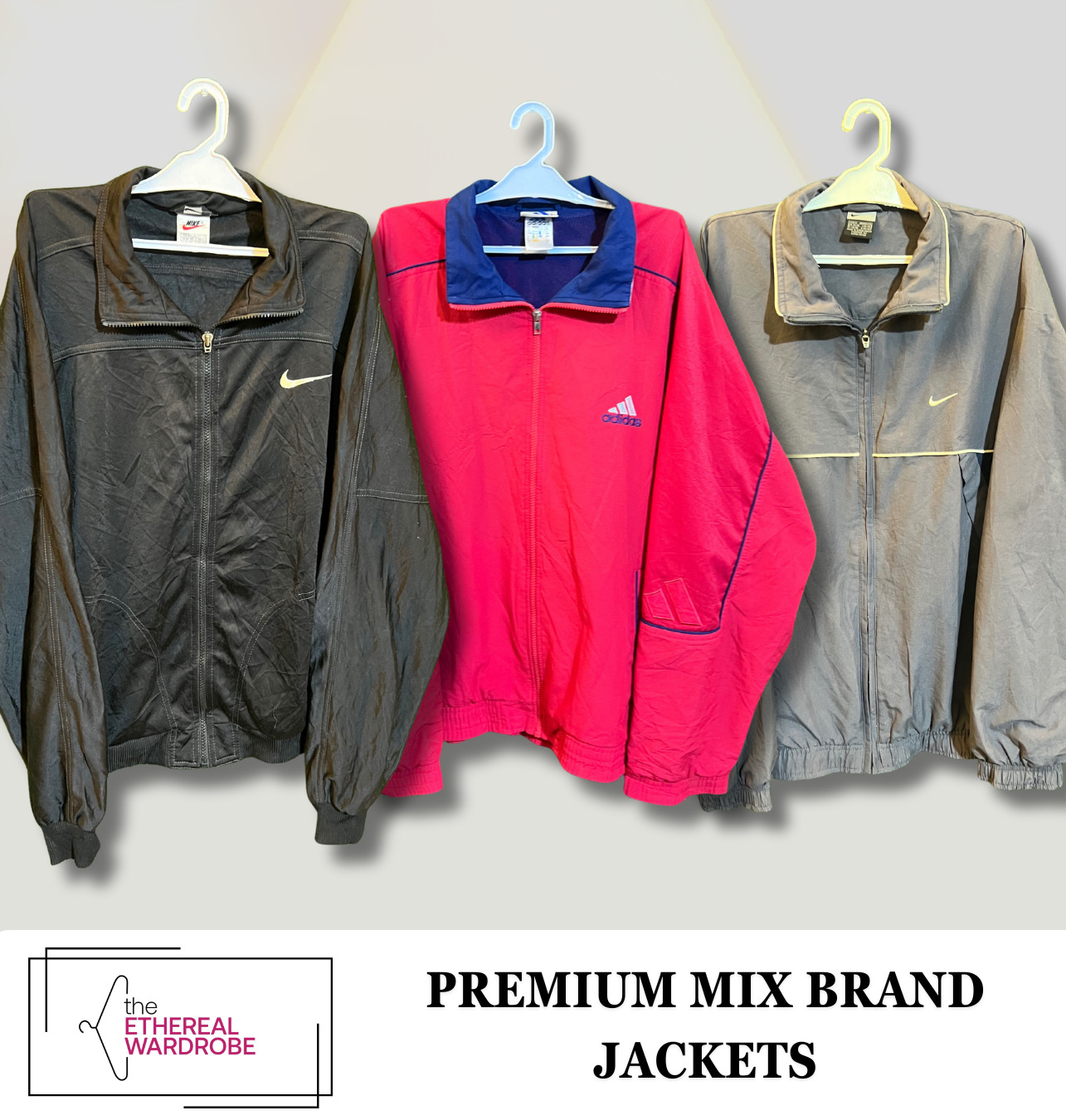 ビンテージミックスブランドのジャケット、ナイキ、アディダス、プーマ、リーボック、コロンビアなどのブランドを含む