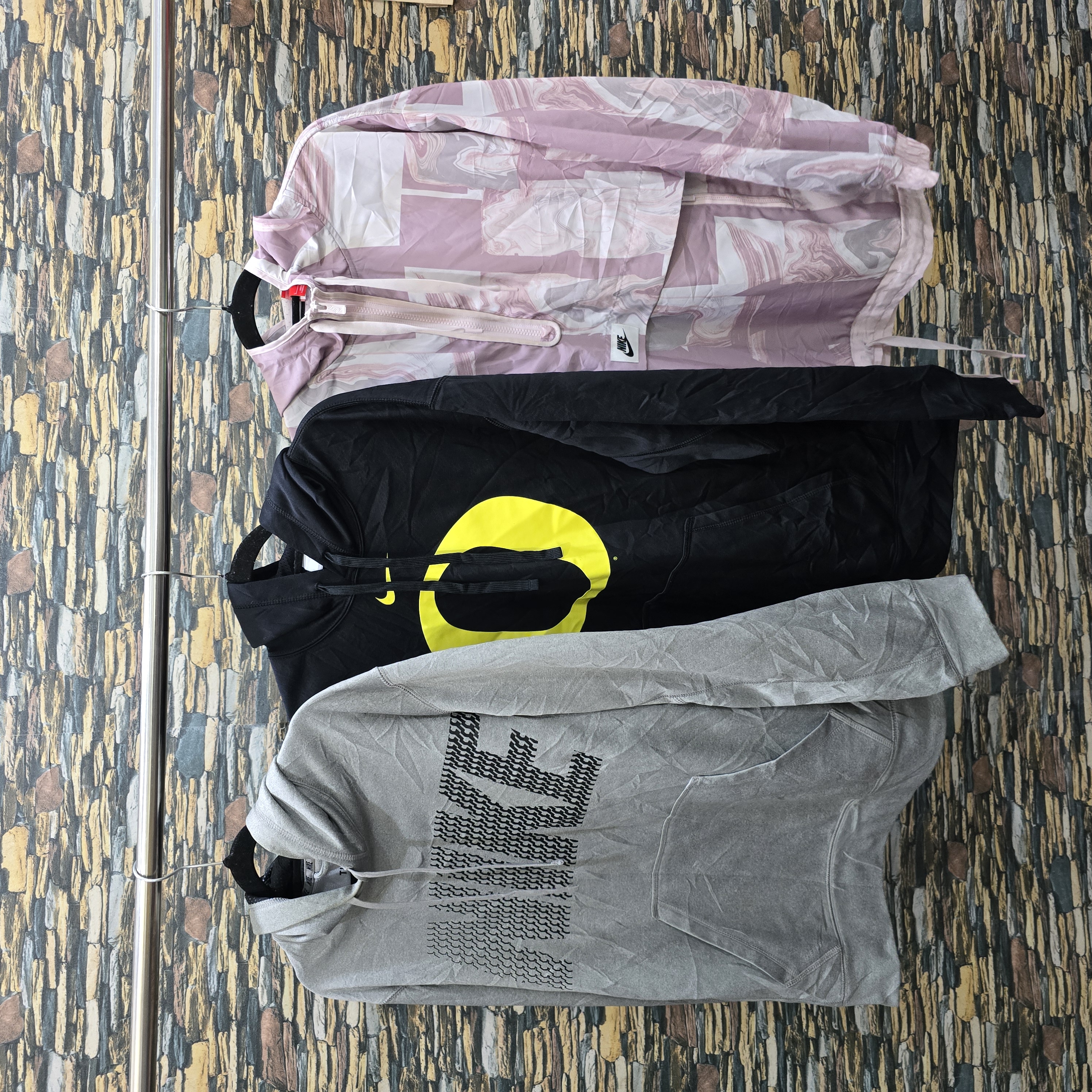 AV-0324 Nike フーディ