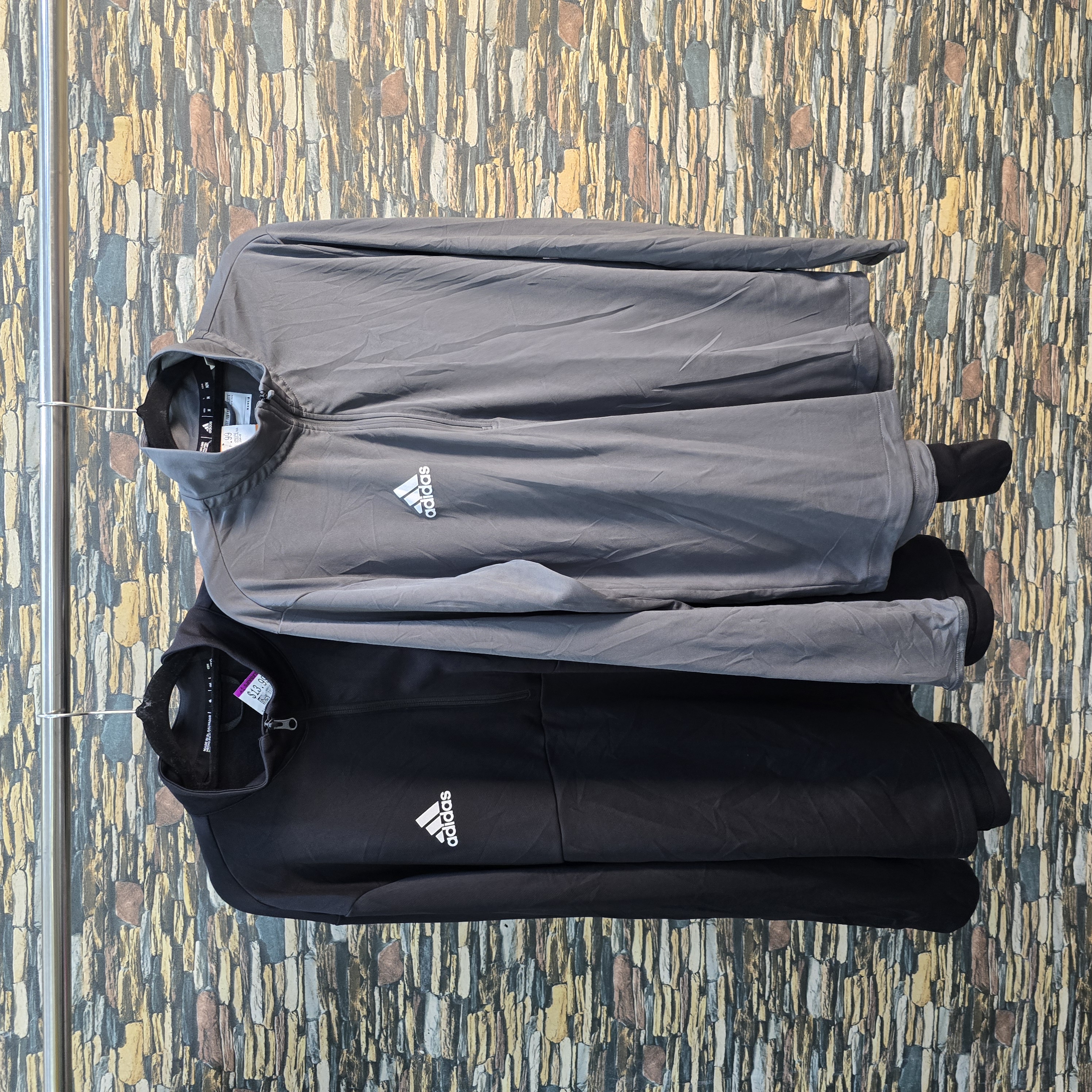 AV-0332 Adidas トラックトップ