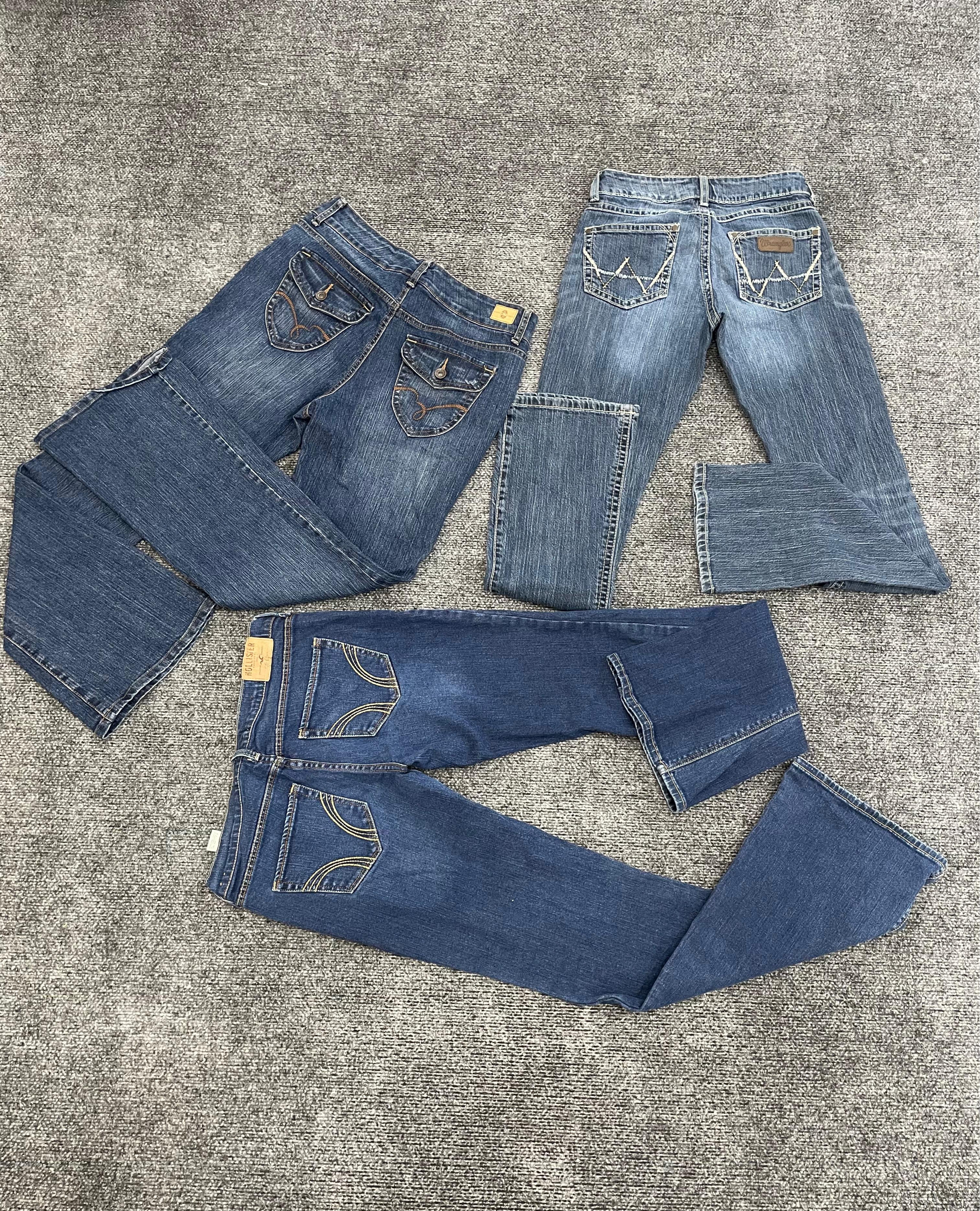 Y2K bestickte Jeans (E # 2)