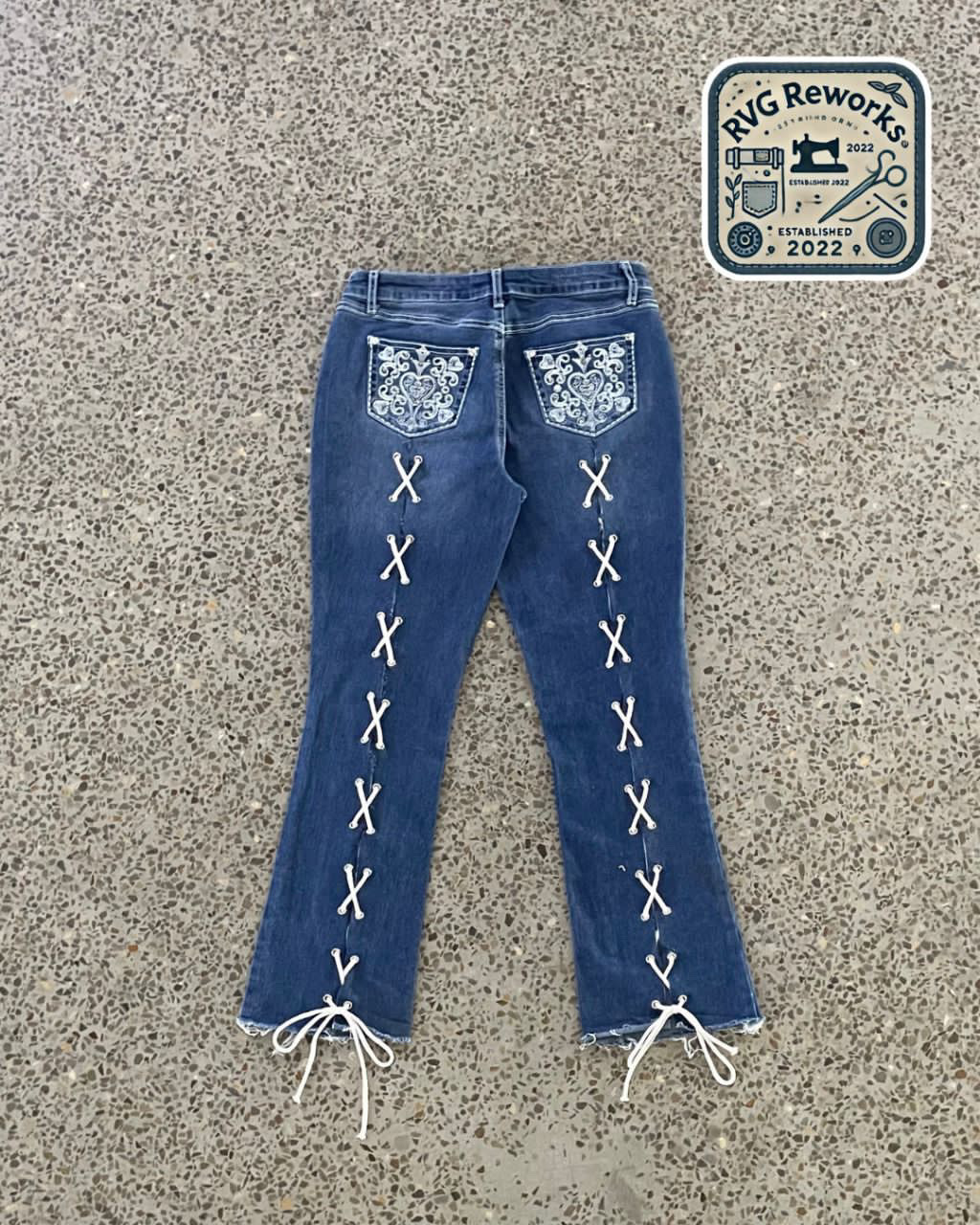 Jean bootcut y2k à lacets recyclé