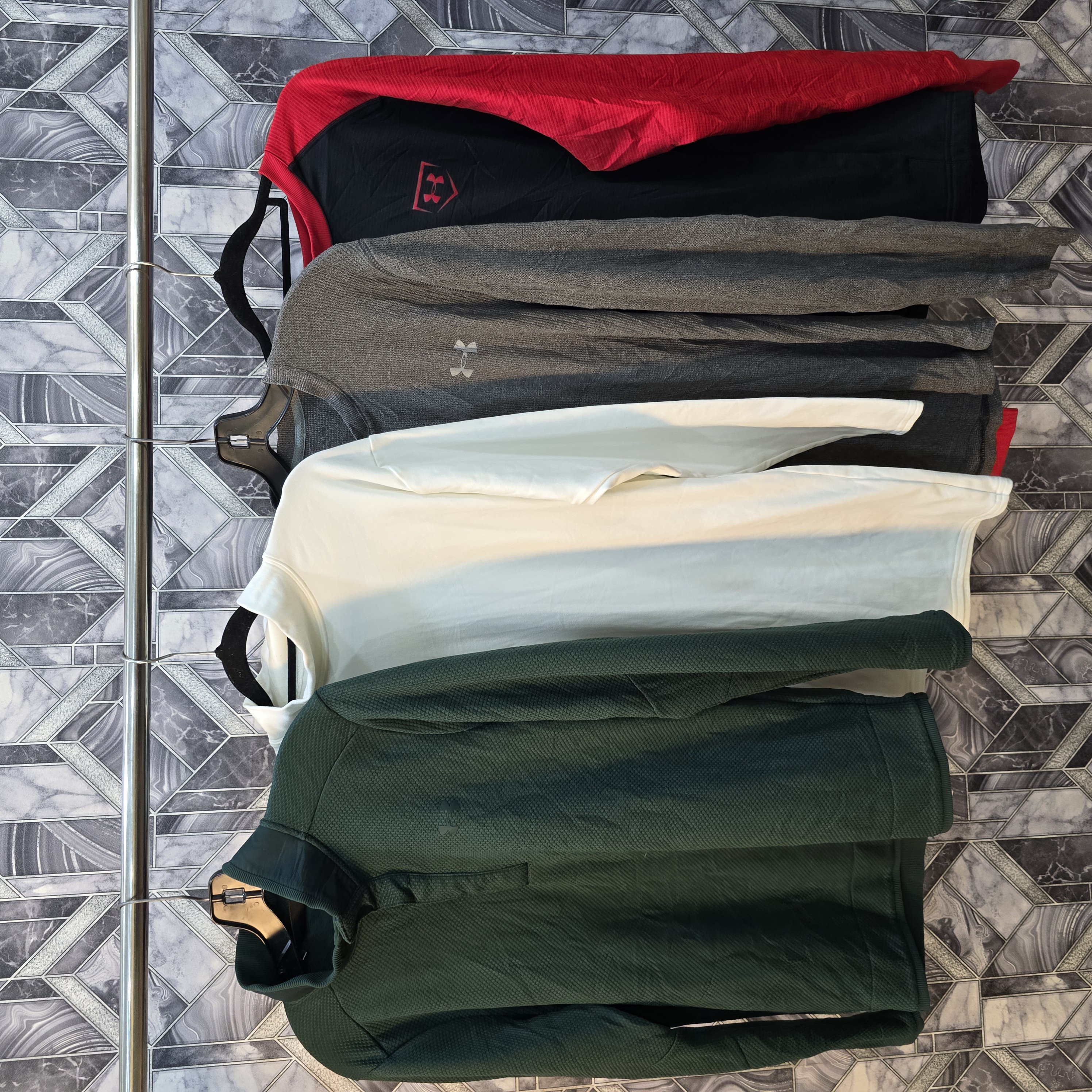 AV-0353 Under Armour Mix Winter Collection