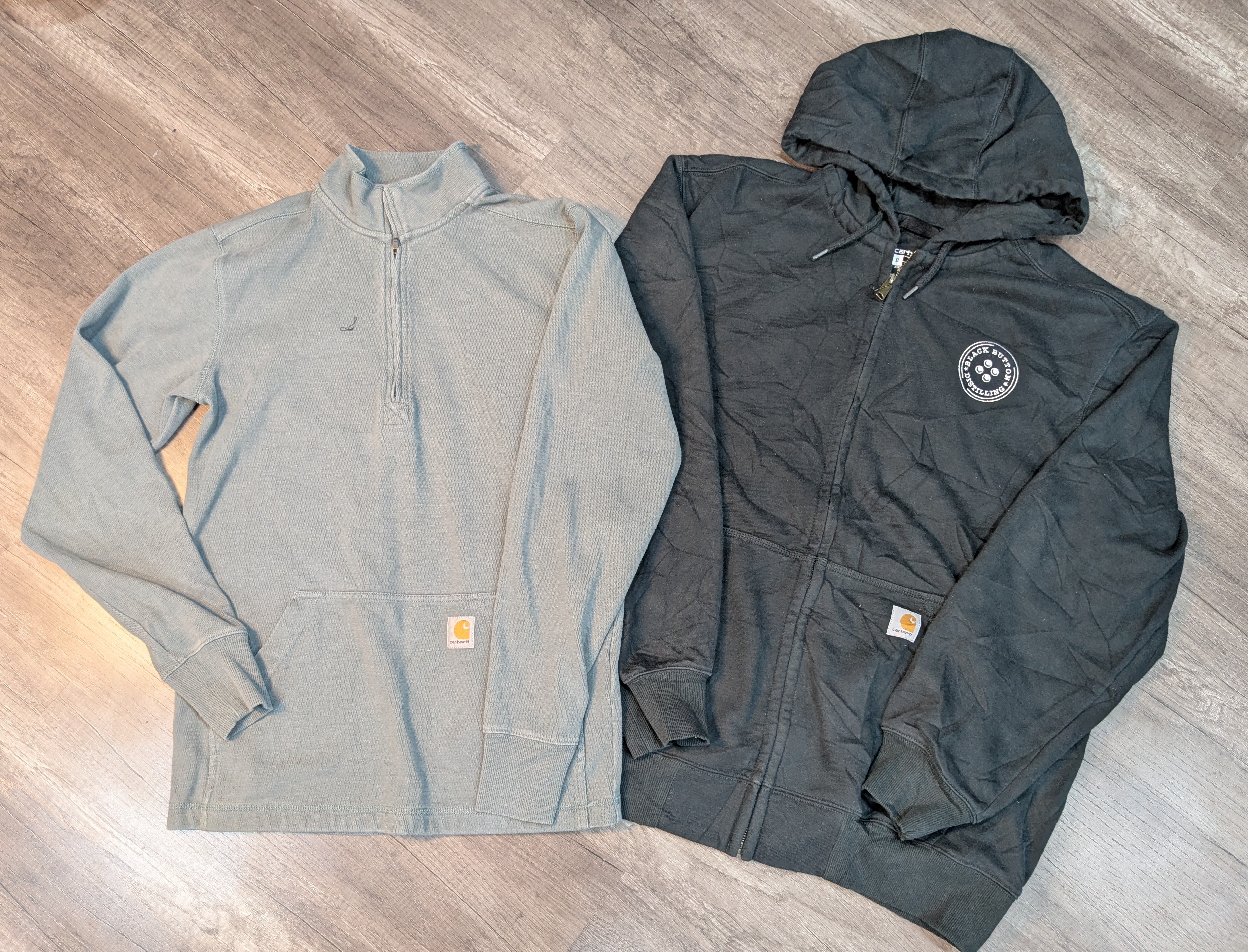 1014 - Carharrt Hoodies And 1/4