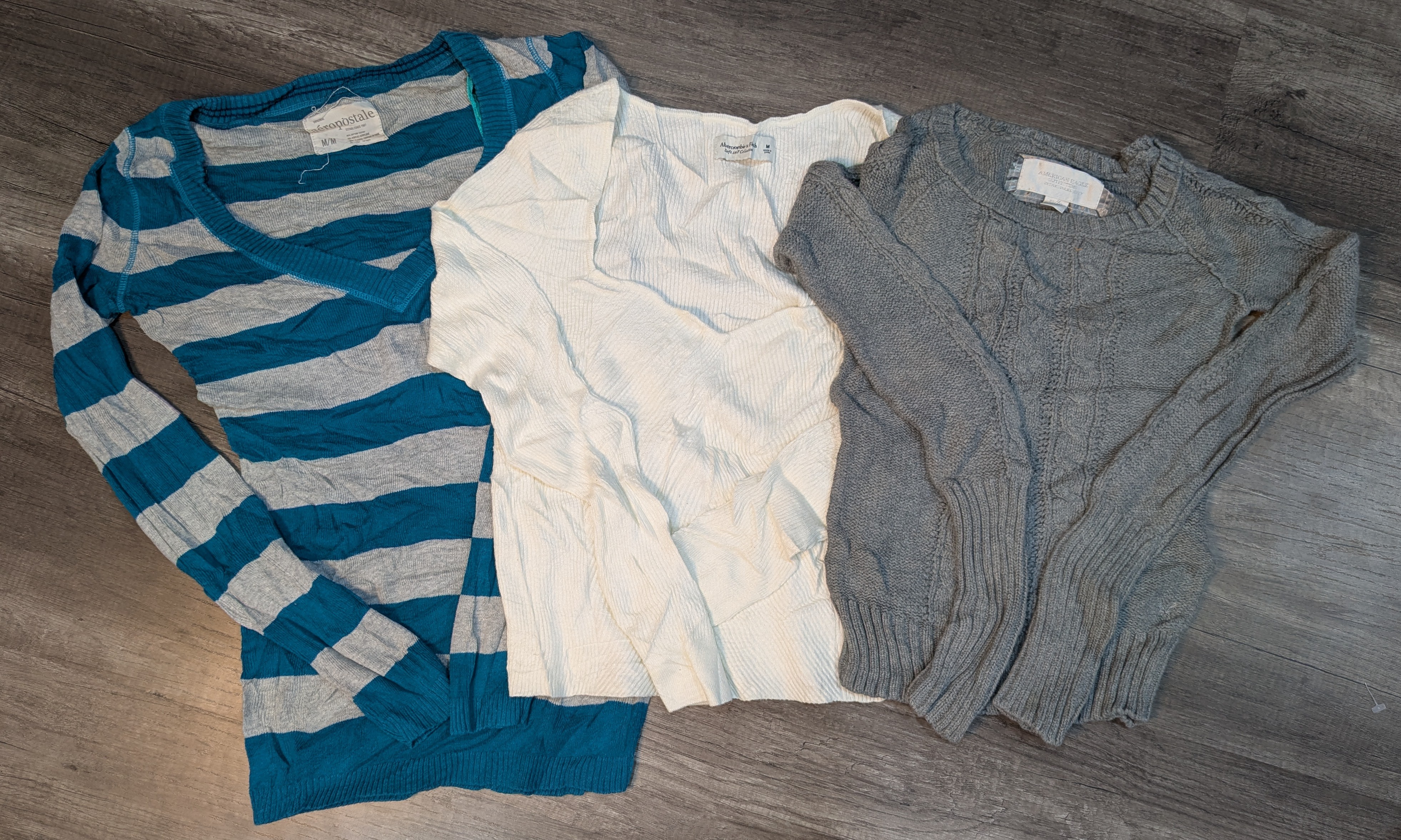 1030 - Aeropostale, Abercrombie & American Eagle Sweaters