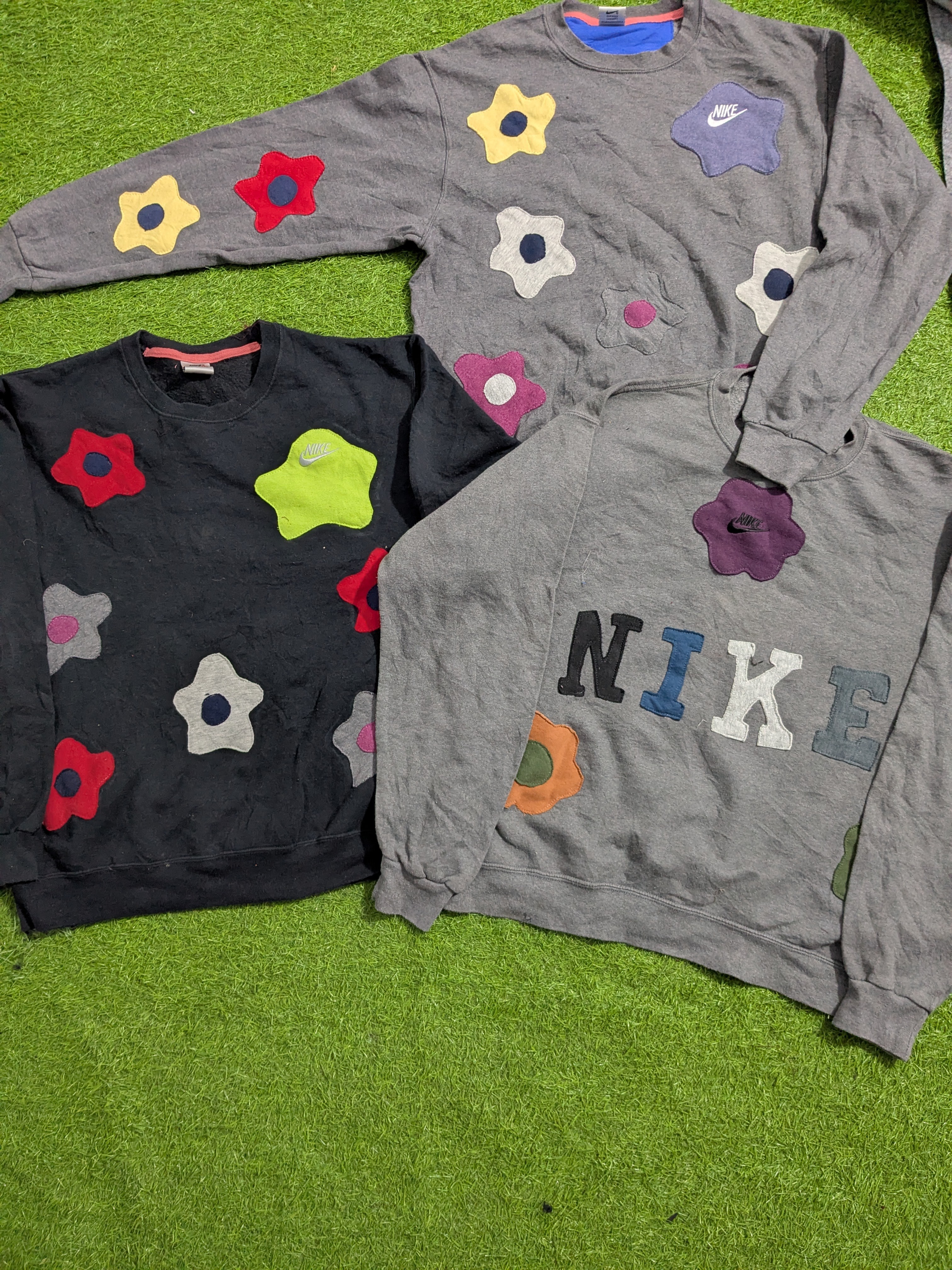 Upcycle Nike Flowers Patchwork Sweatshirt
