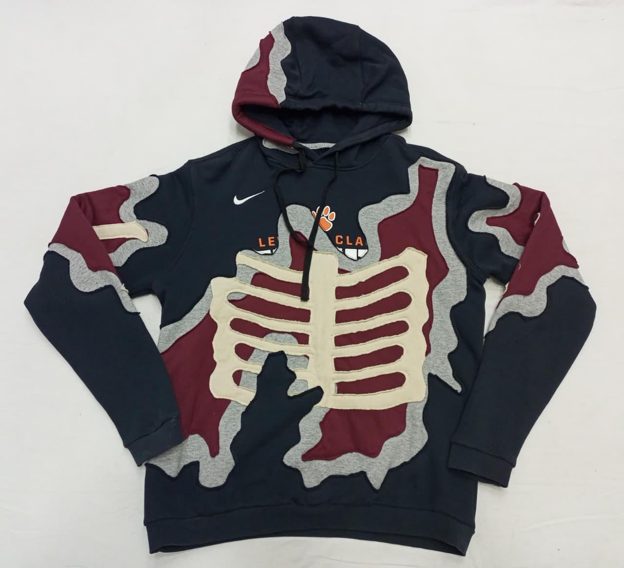 CR902 Upcycled Mix Brand Patch Hoodies – Unisex