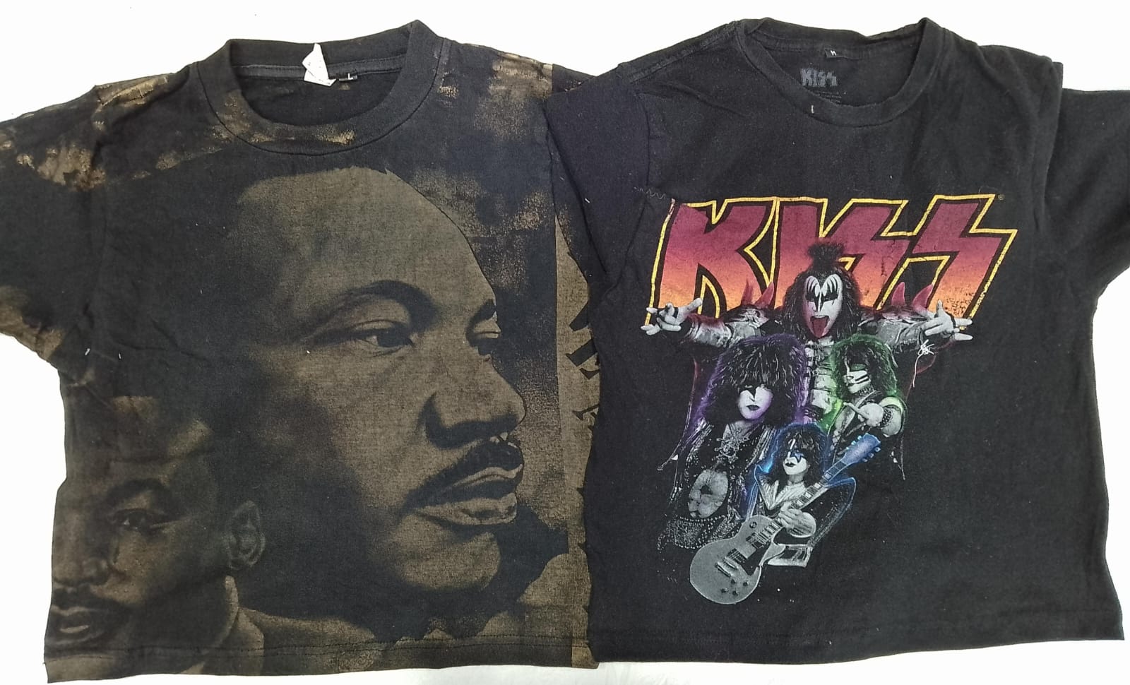 CR5548 Top court musical upcyclé