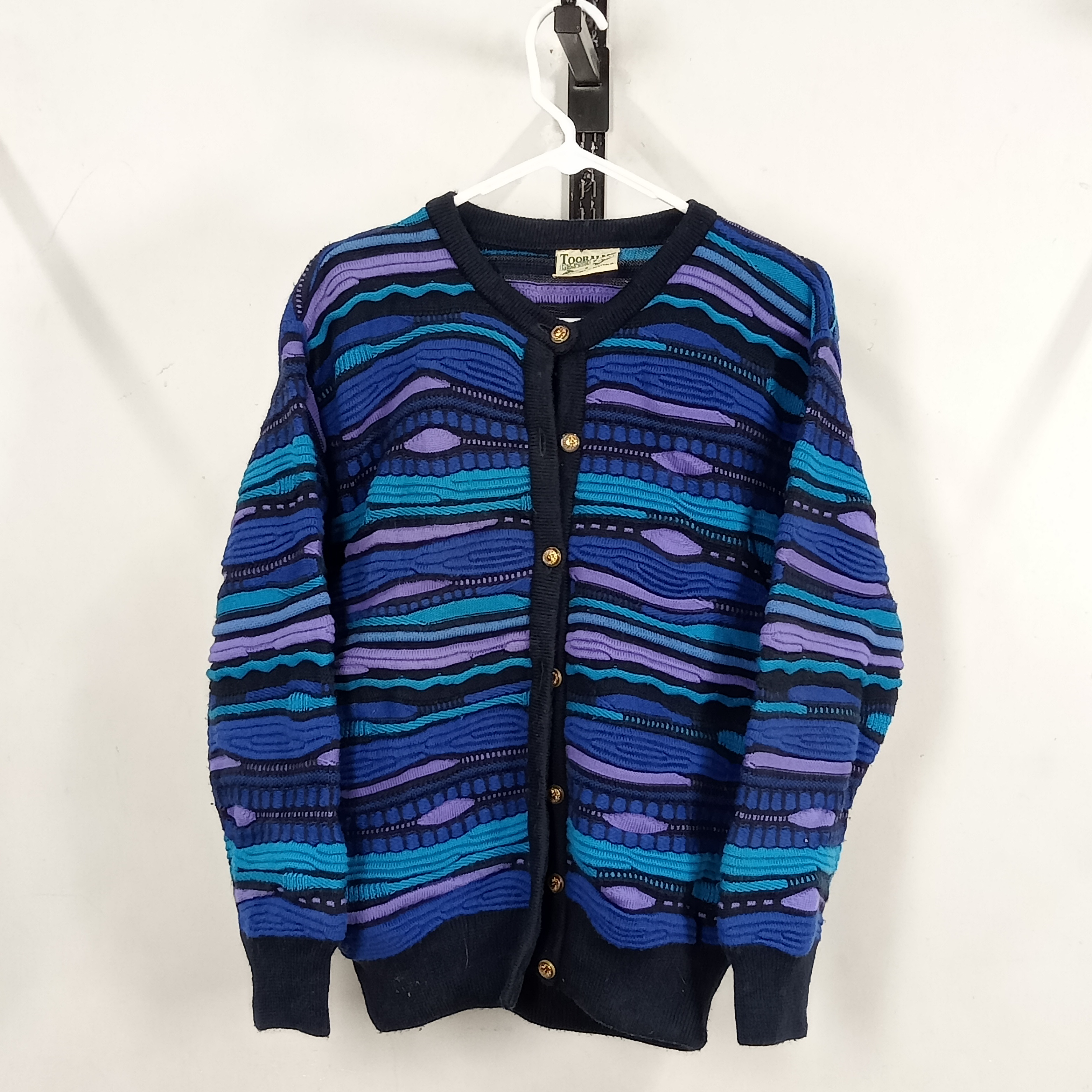 COOGI STYLE CRAZY SWEATERS - B 01