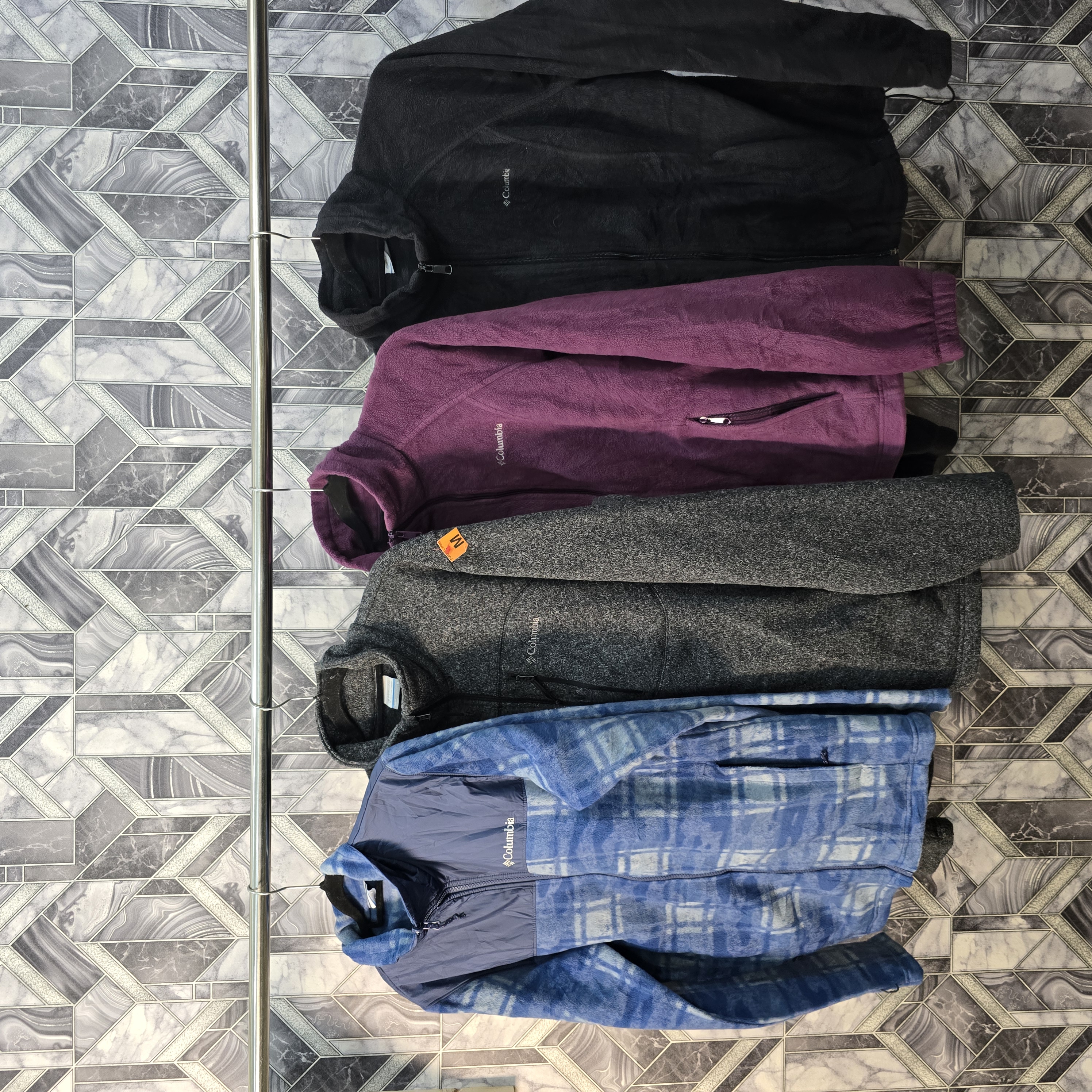 AV-0385 Columbia Fleece Jackets