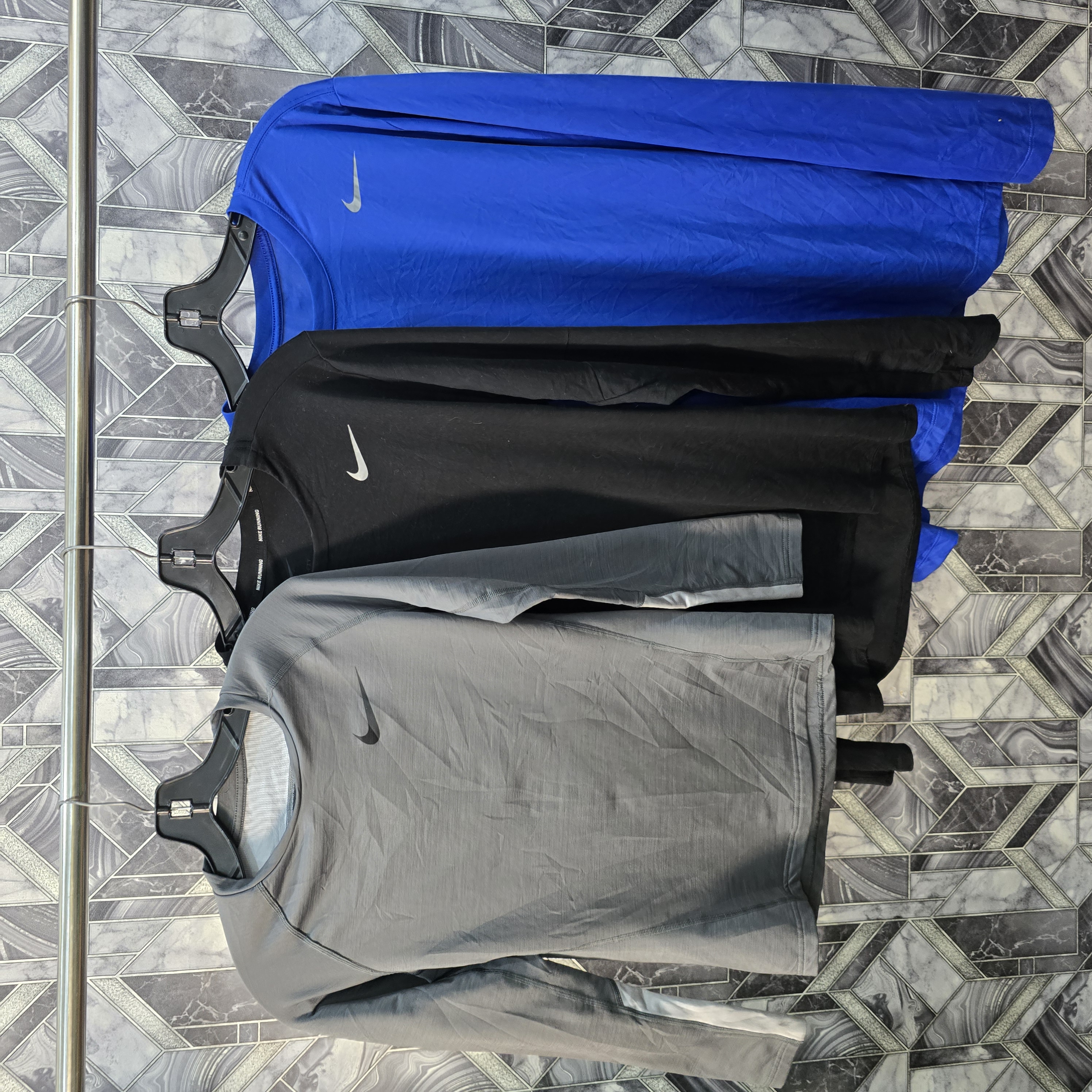 AV-0386 Nike Long Sleeve T-Shirts