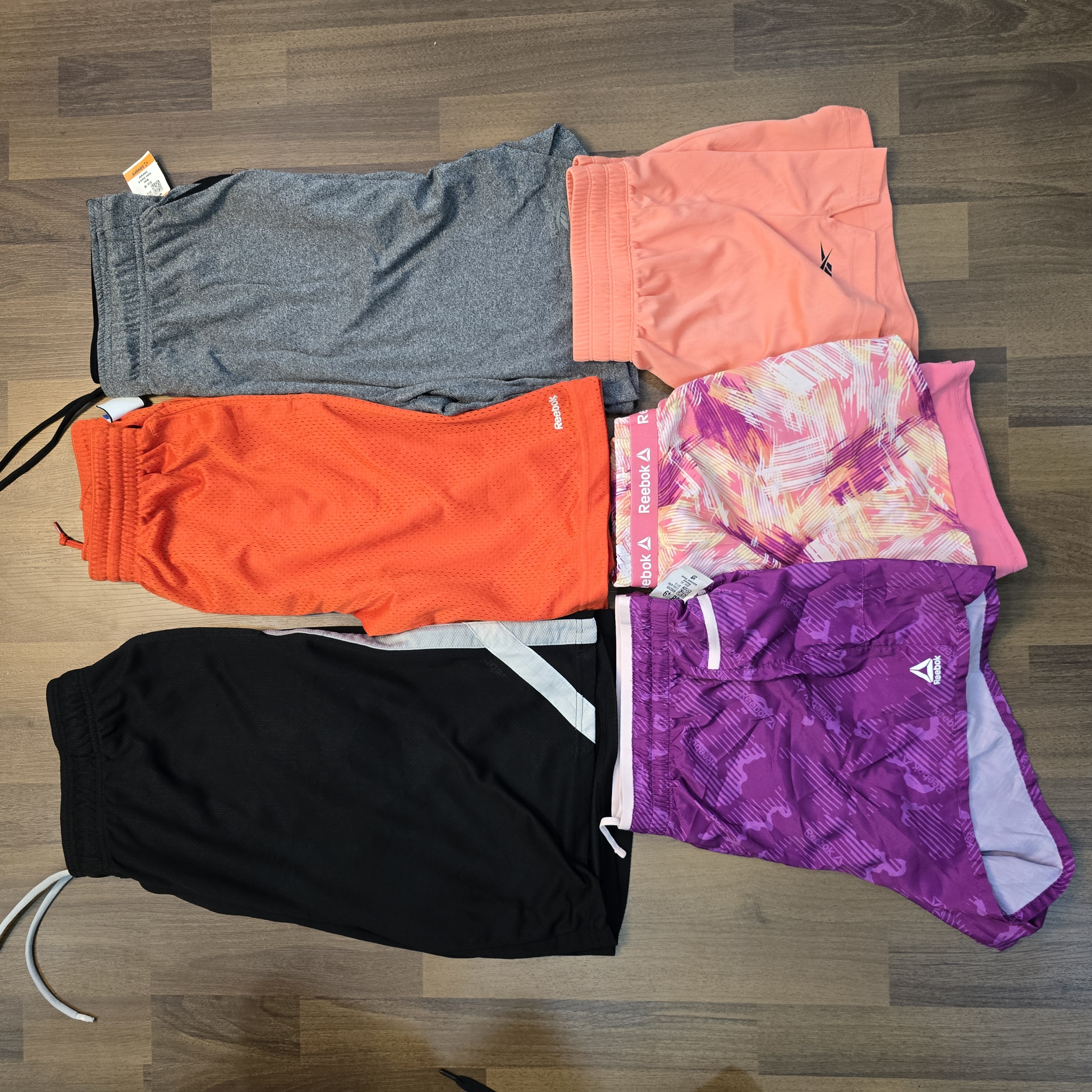 AV-0395 Reebok Shorts