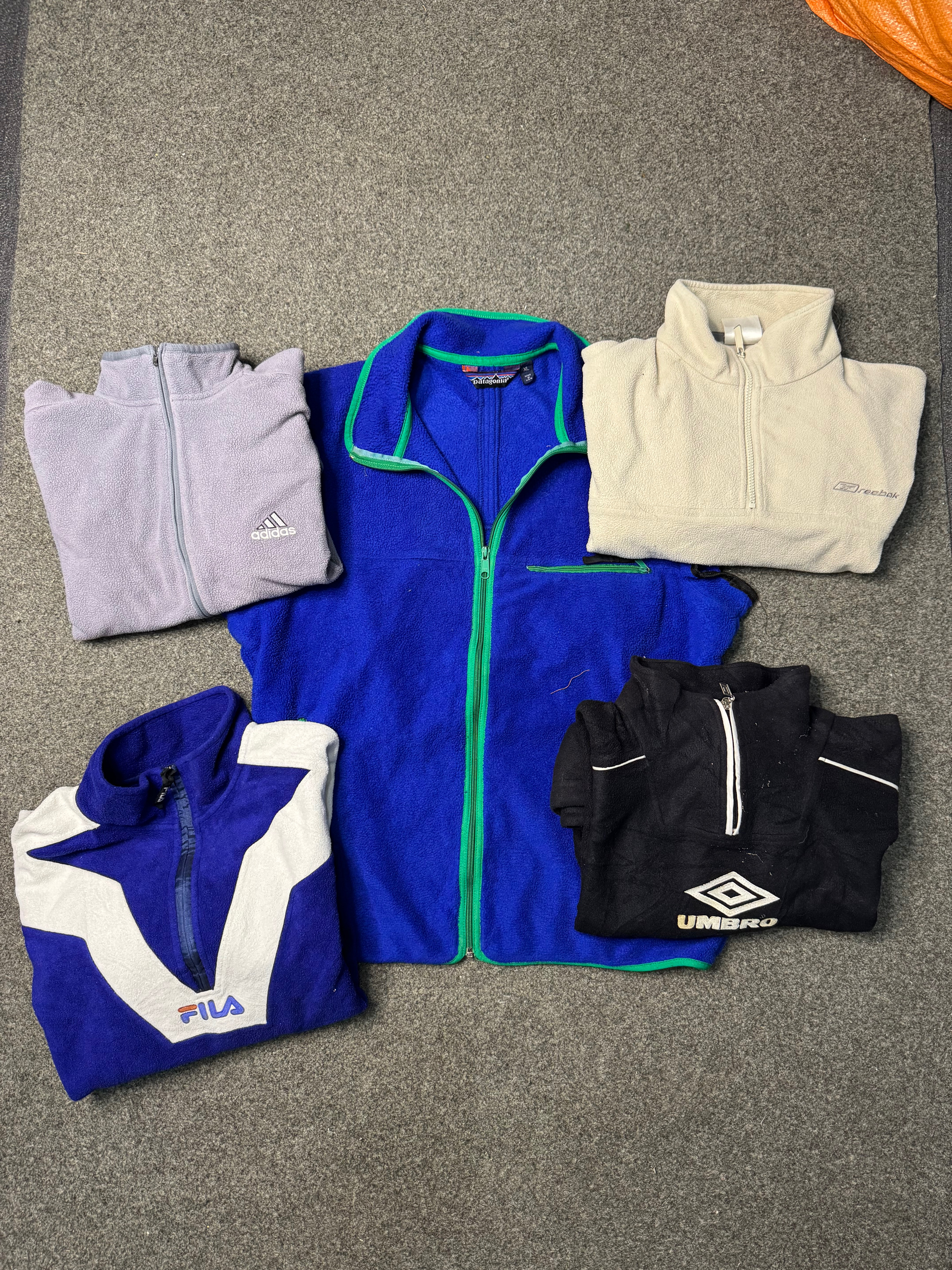 Gemischte Markensweatshirts