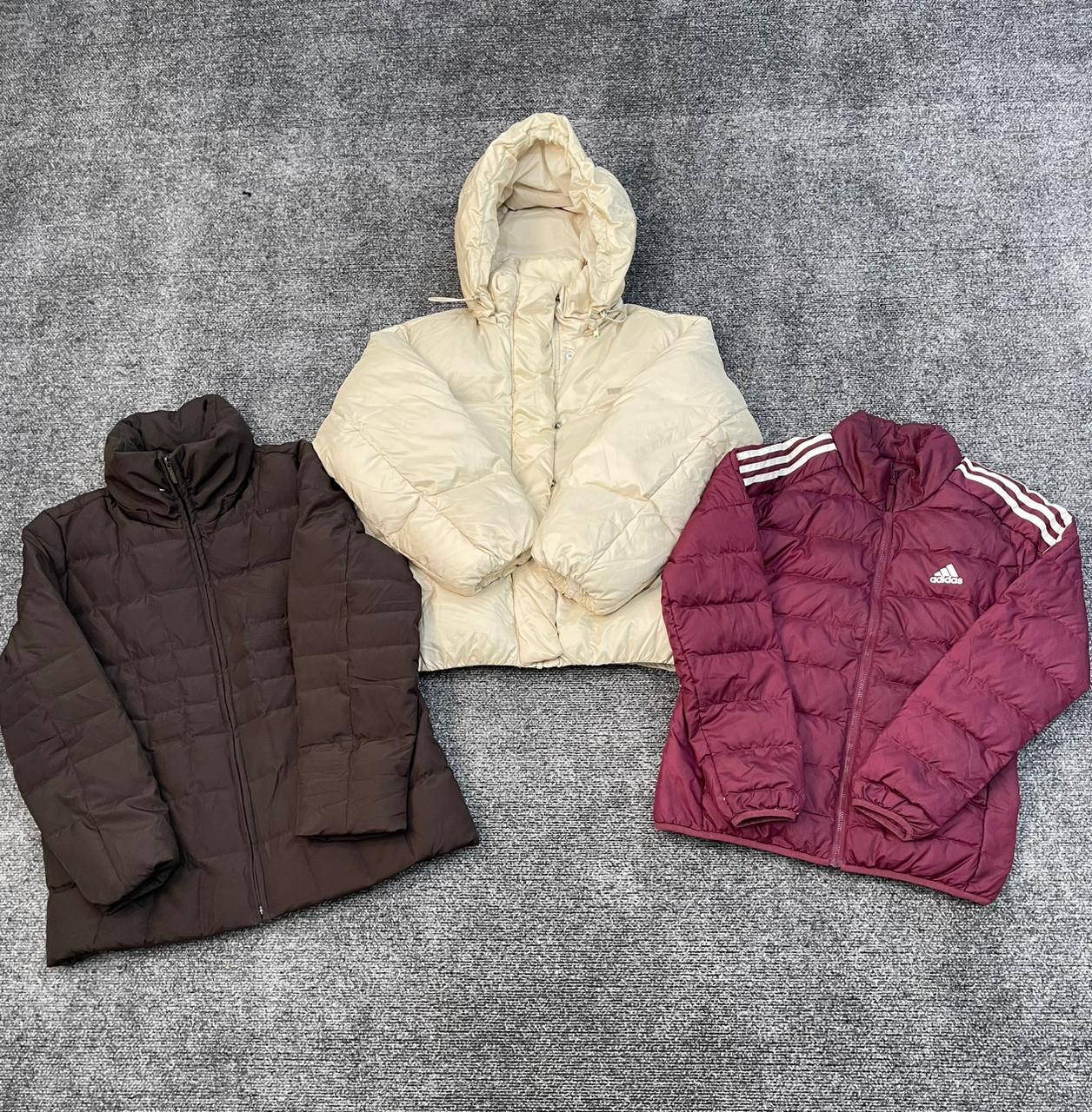 Branded puffers (2911)