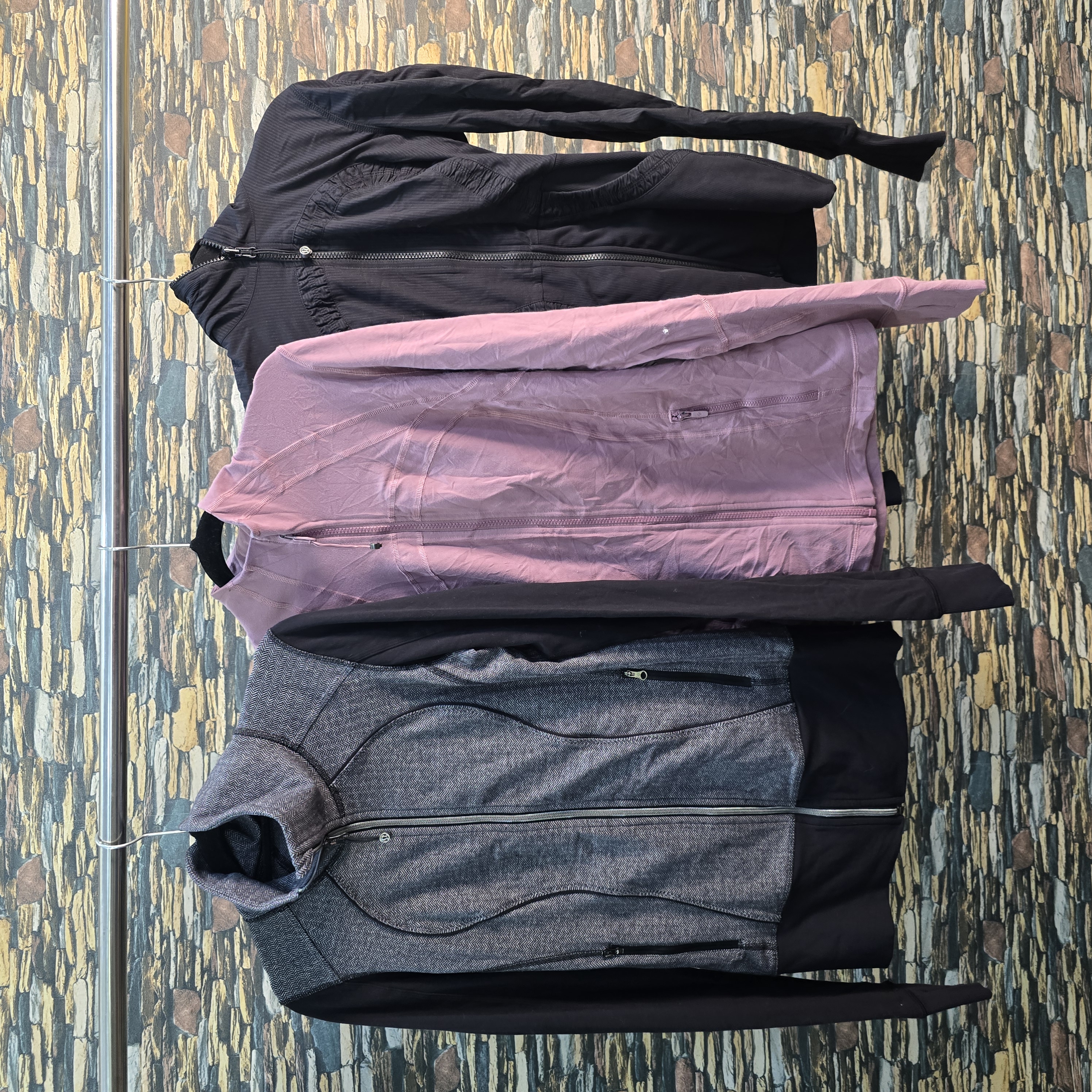 AV-0398 Lululemon Jackets