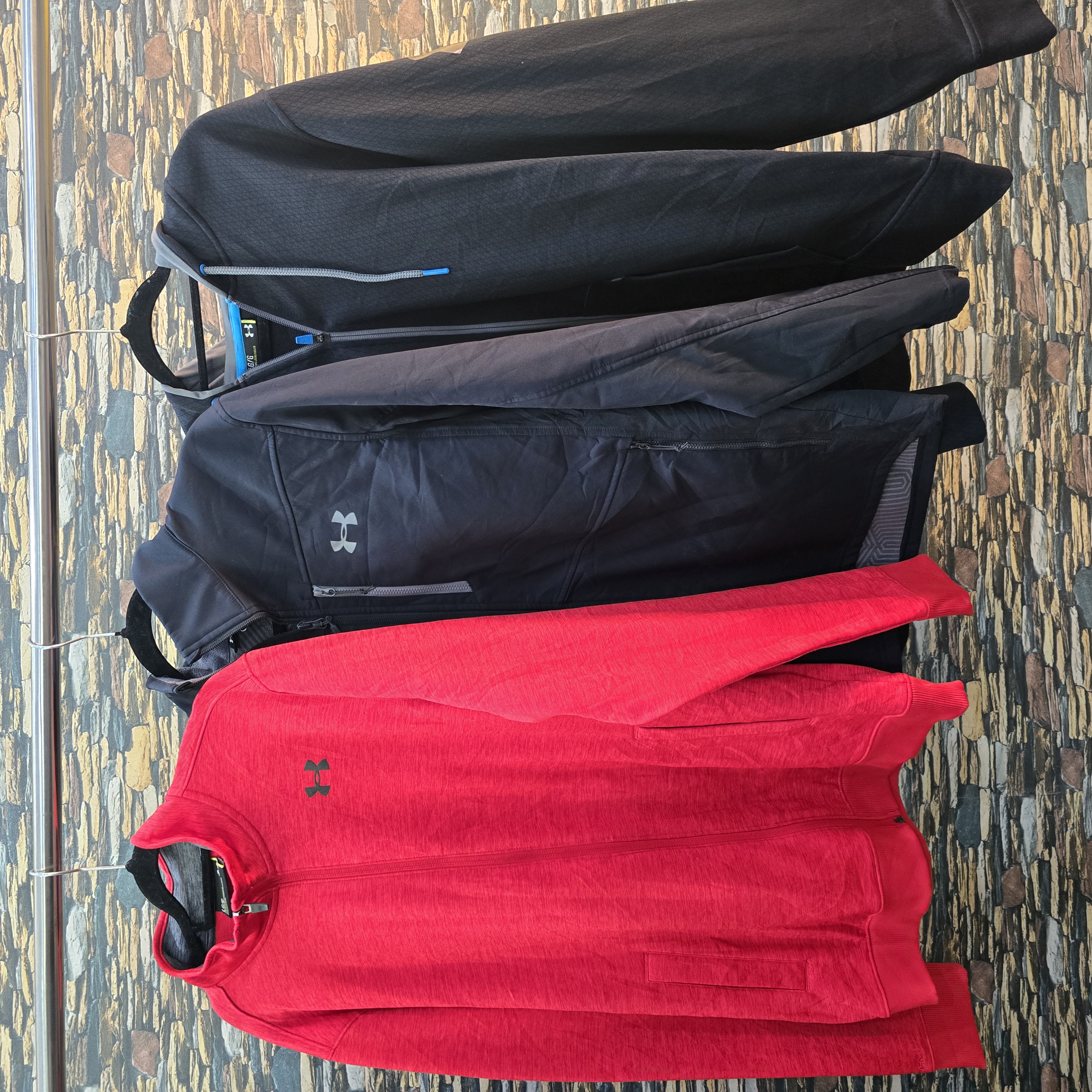 AV-0412 Under Armour Jackets