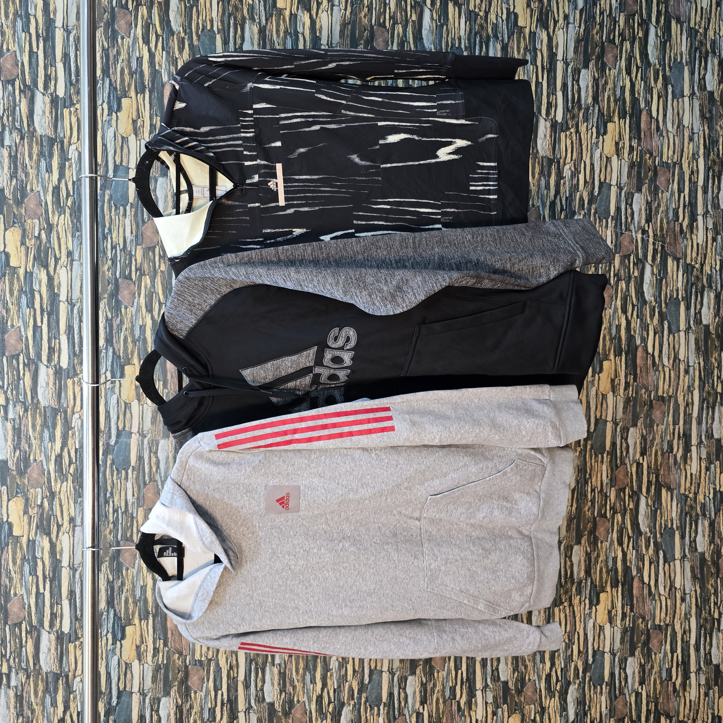 AV-0417 Adidas Hoodies And Hooded Jackets