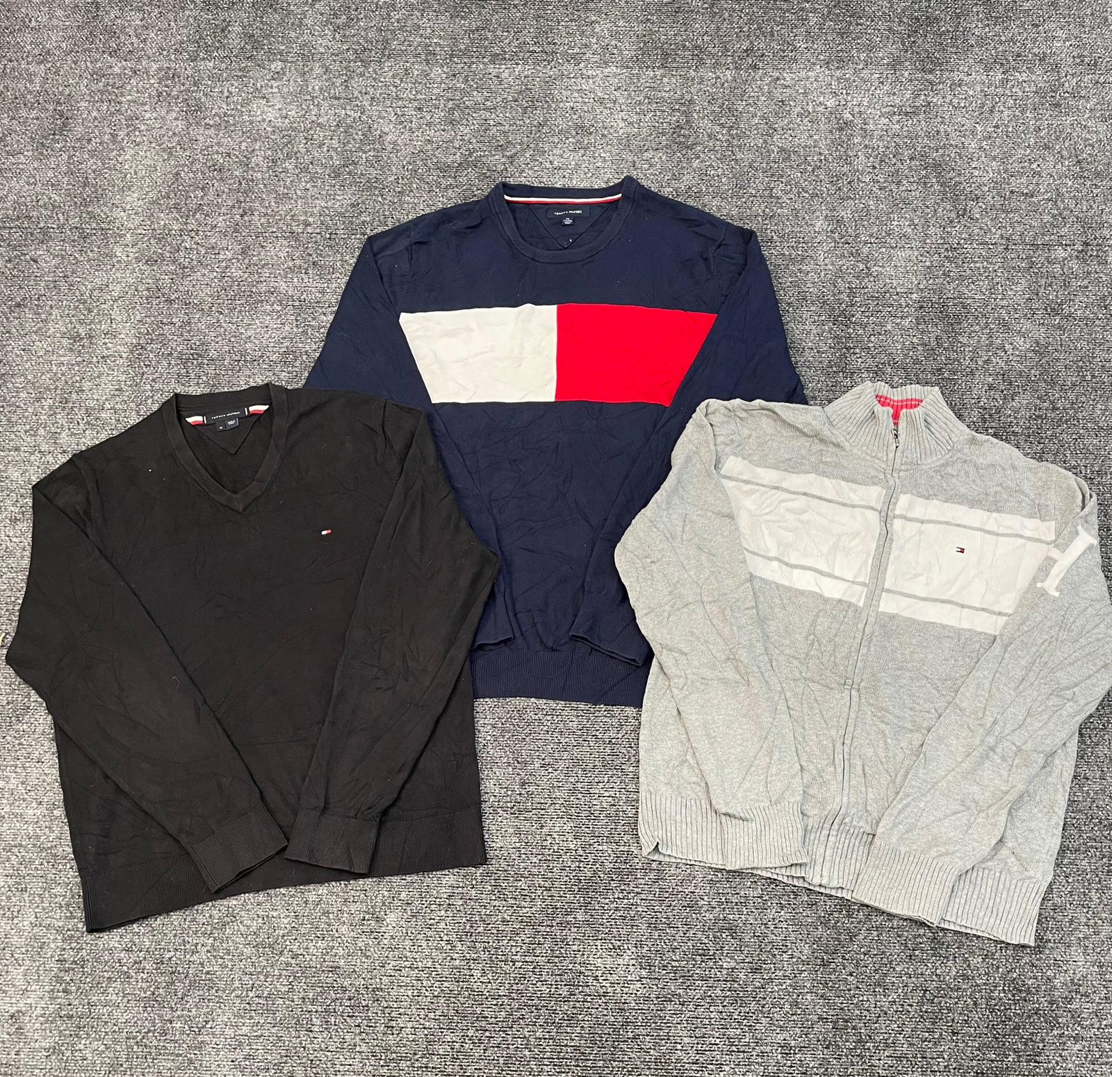 Tommy Hilfiger Sweaters (30/11)