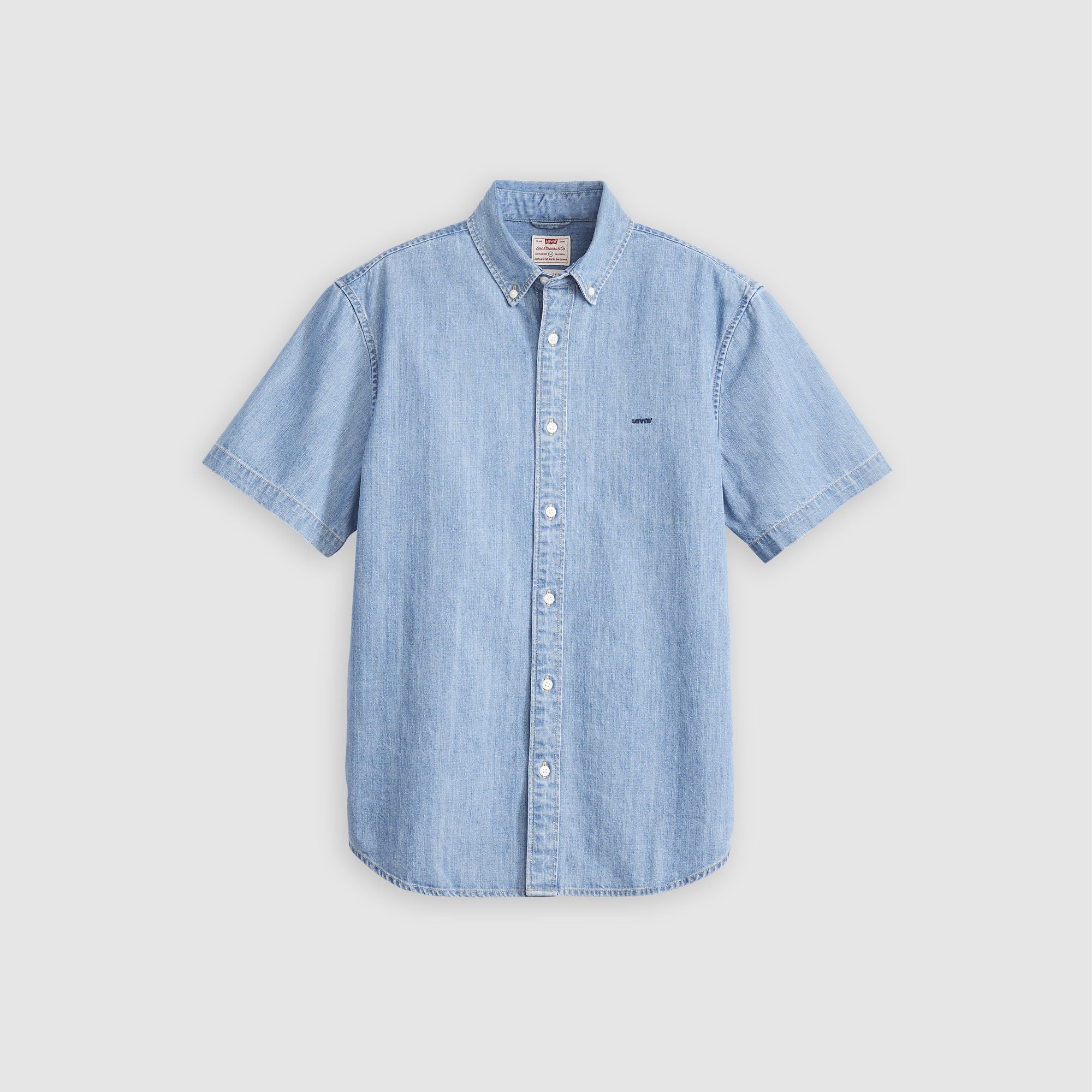 Levi’s Button-Up Shirts