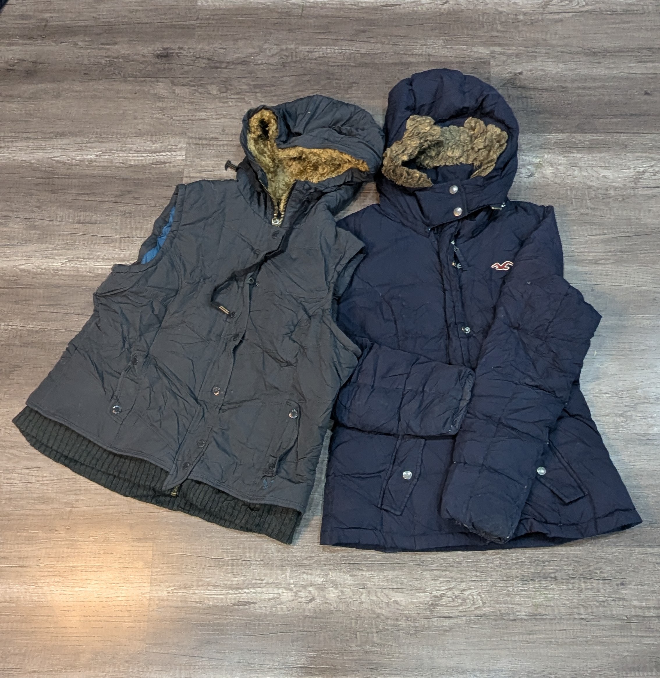 1099 - American Eagle, Hollister, Abercrombie, パファージャケット コットンジャケット & ウールジャケット