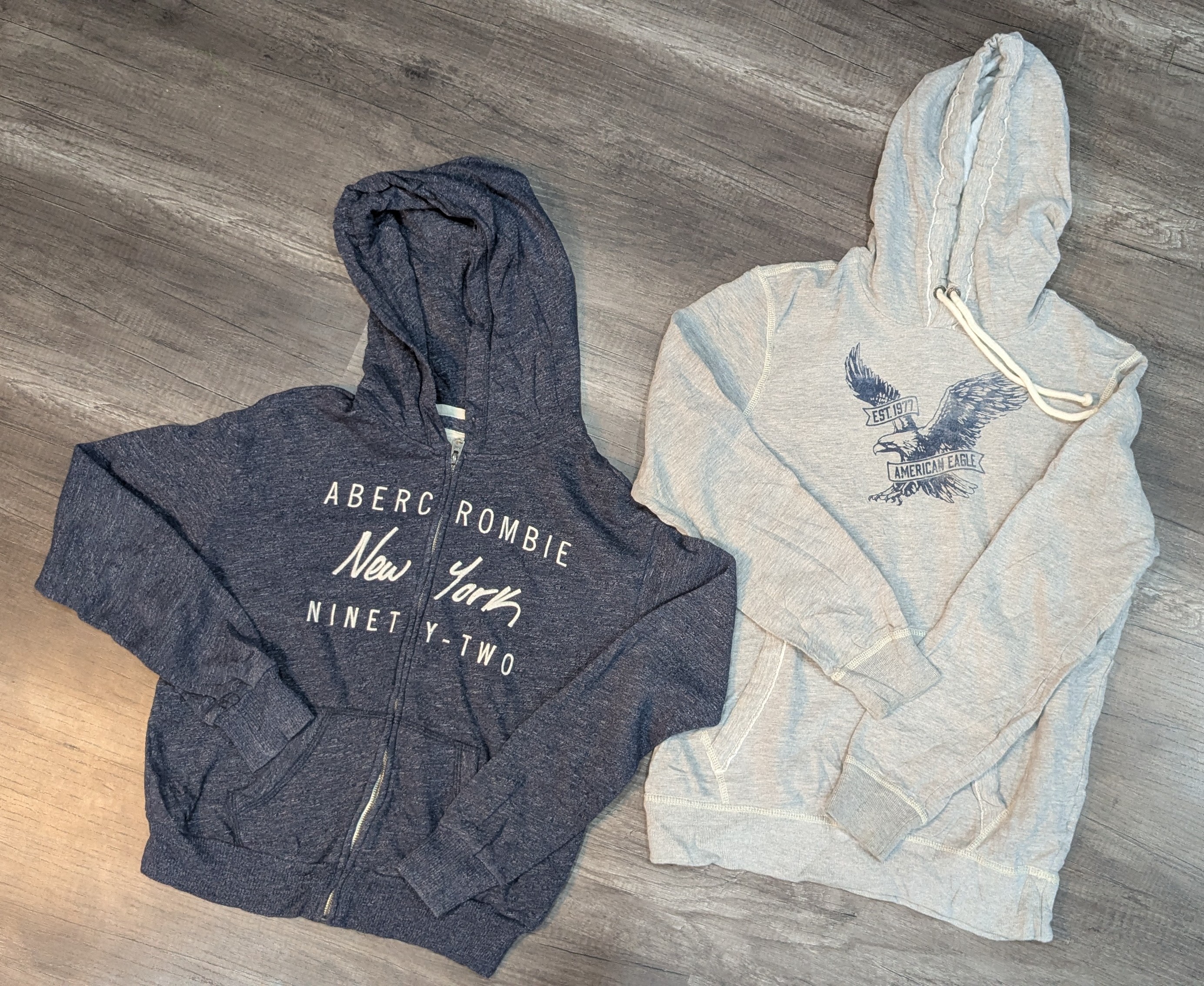 2000 - American Eagle, Aeropostale, Abecrombie, Casual Hoodie & full zip Hoodie