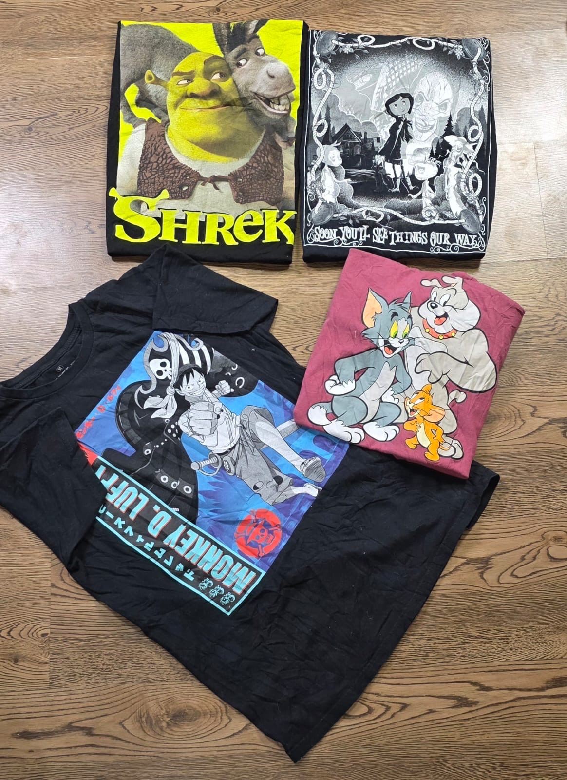 Cartoon print t-shirts