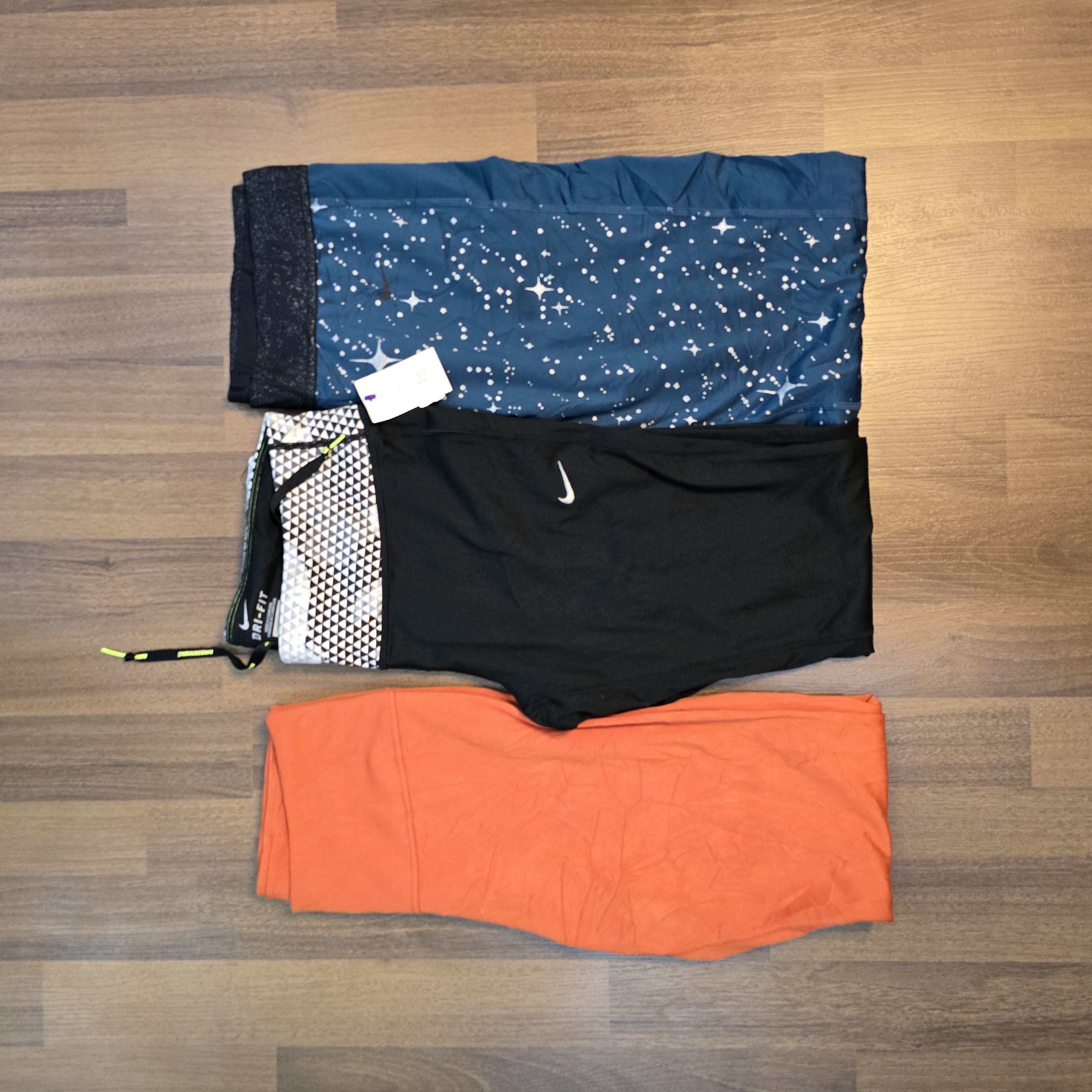 AV-0420 Nike Leggings