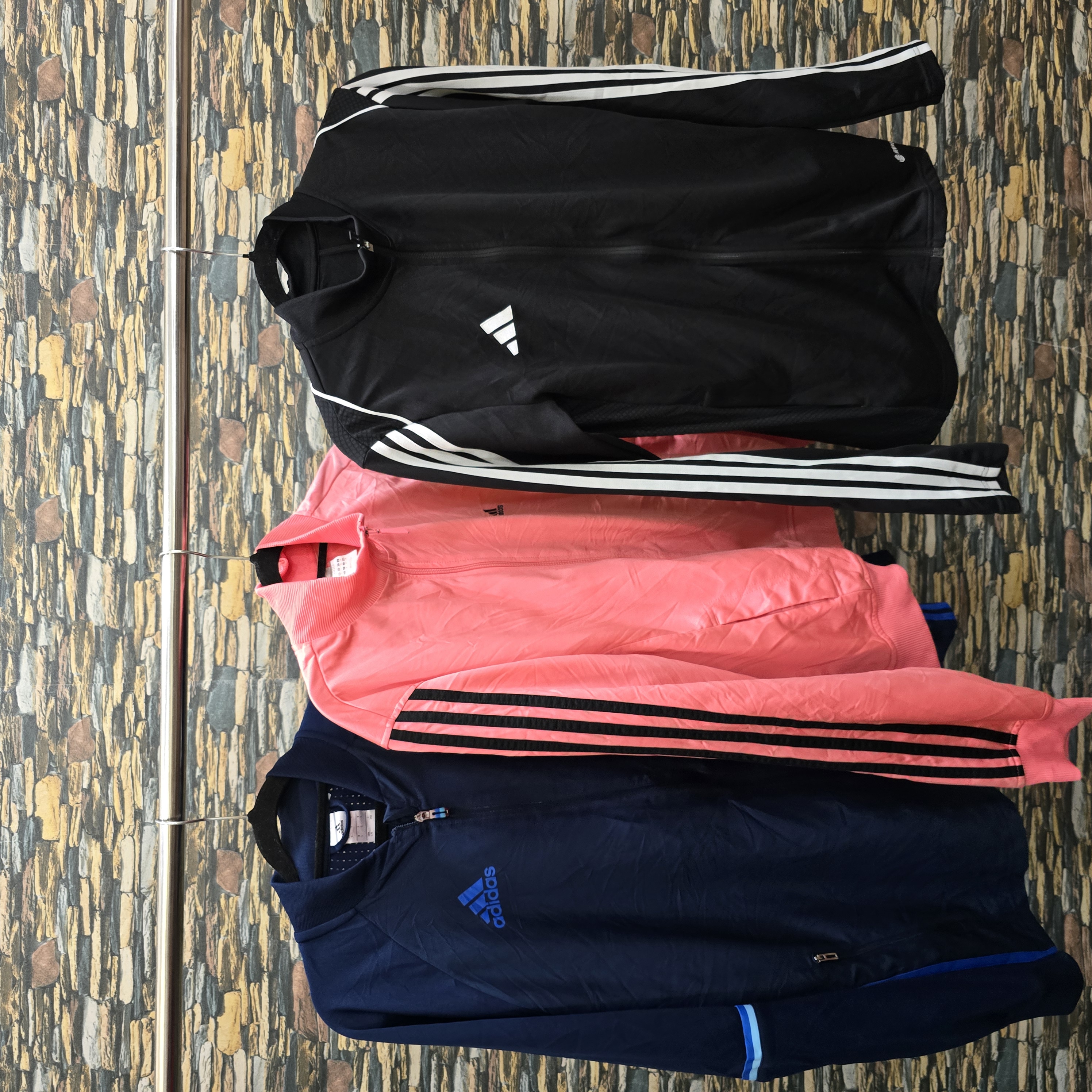AV-0421 Adidas Track Jackets