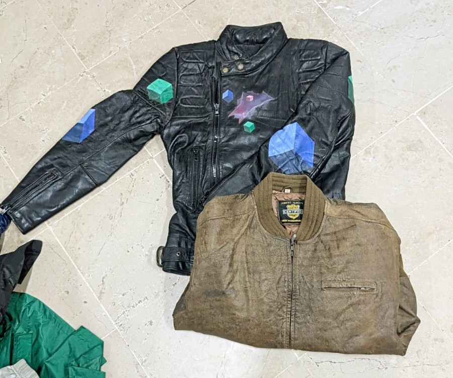 Ensemble de vestes en cuir sans marque