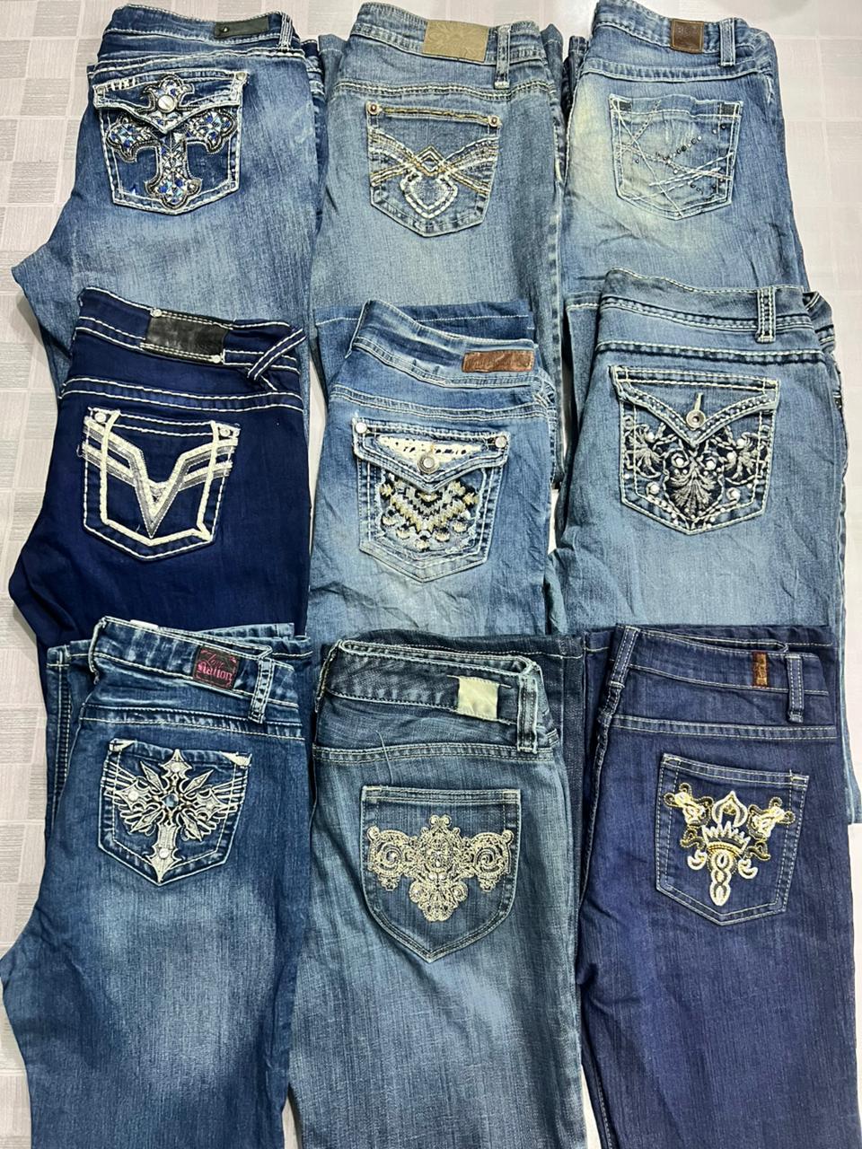 R195 Women's Embellished Y2k Flared Jeans