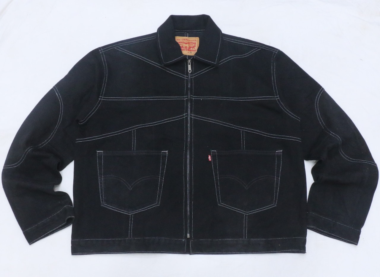 CR981 The Shadow Stitch Upcycled Denim Jacket