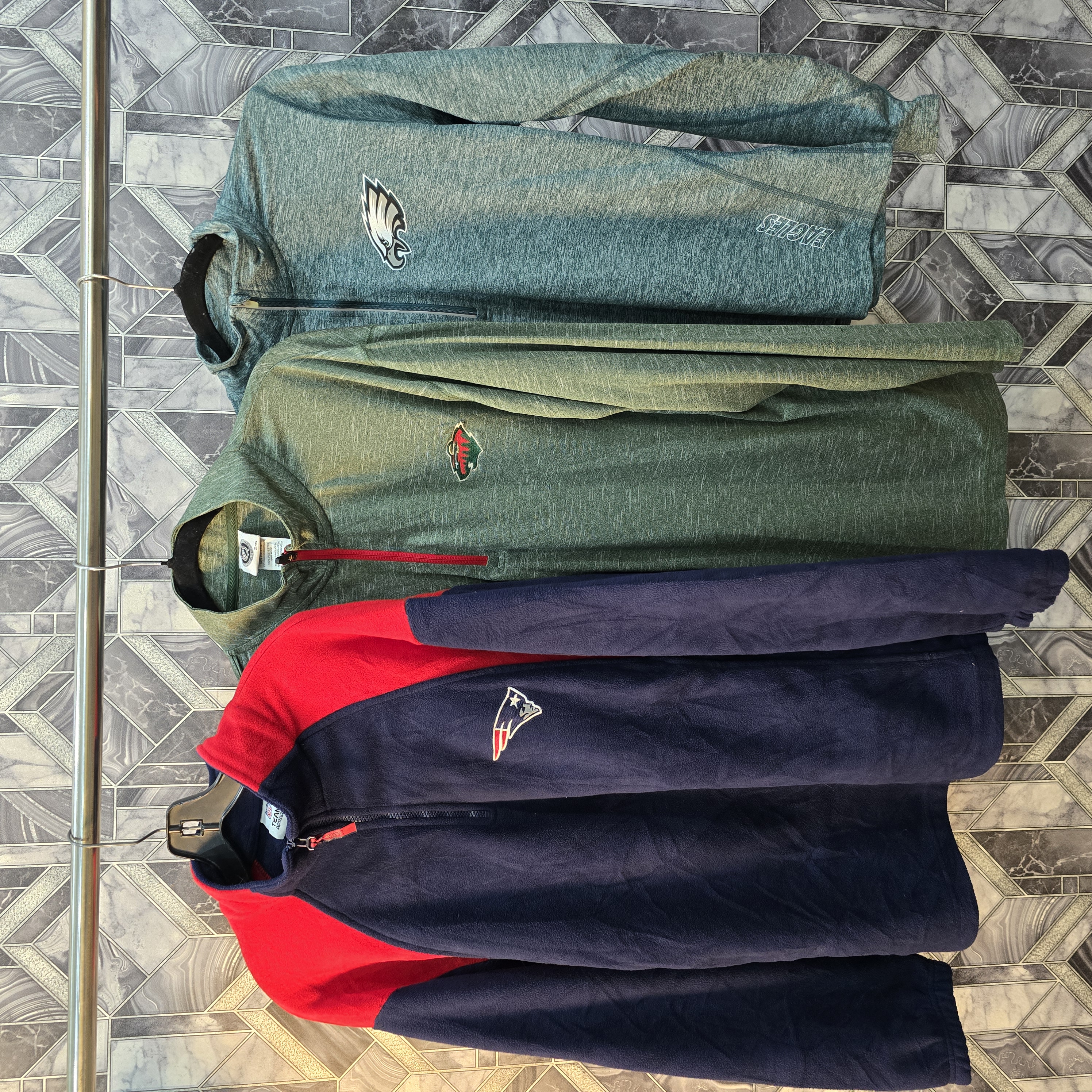 AV-0431 NFL / NHL Sweats et vestes